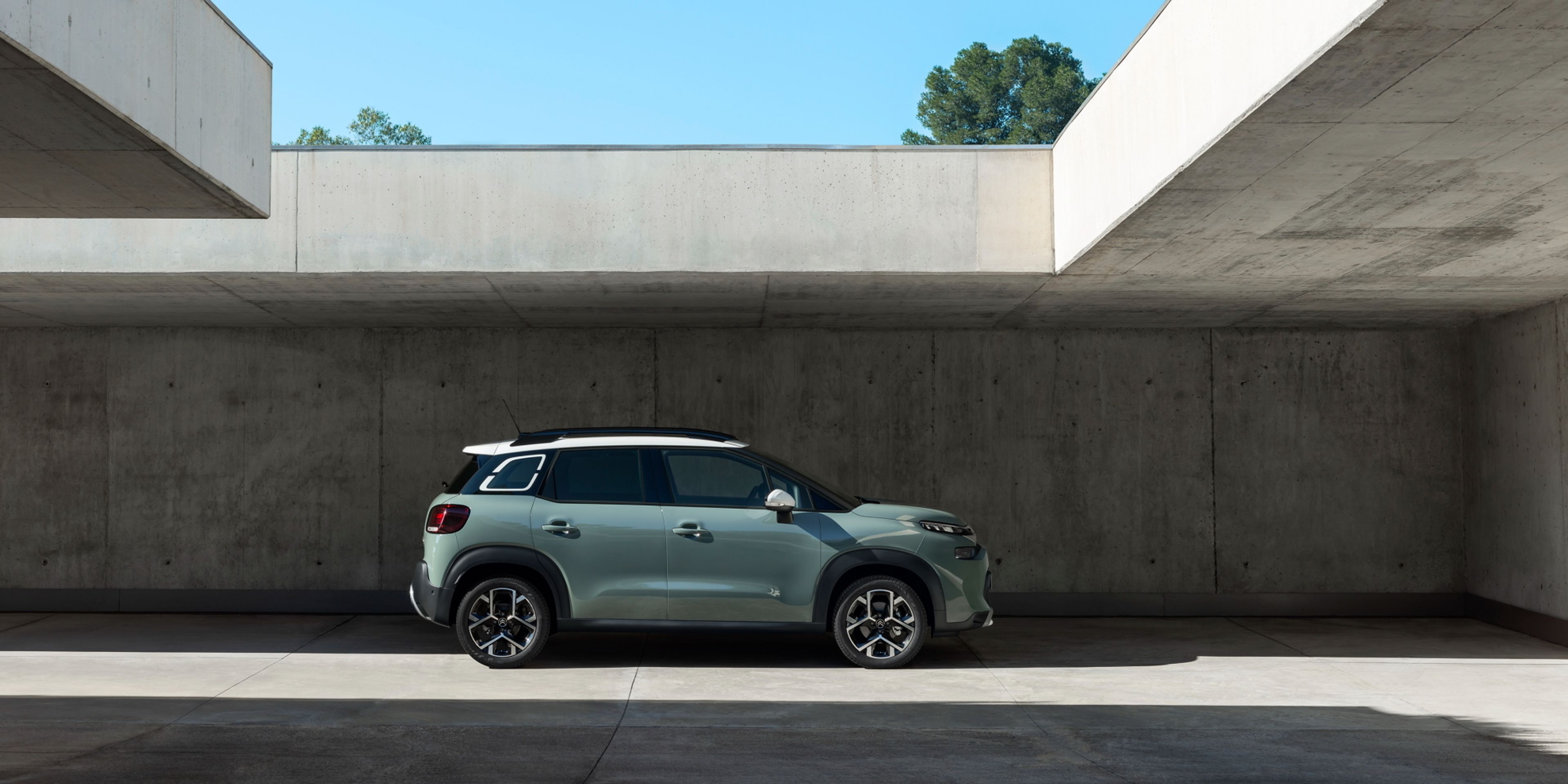 Nový Citroën C3 Aircross - 13 - Fotogalerie: Citroën C3 Aircross v novém kabátě (18/25)