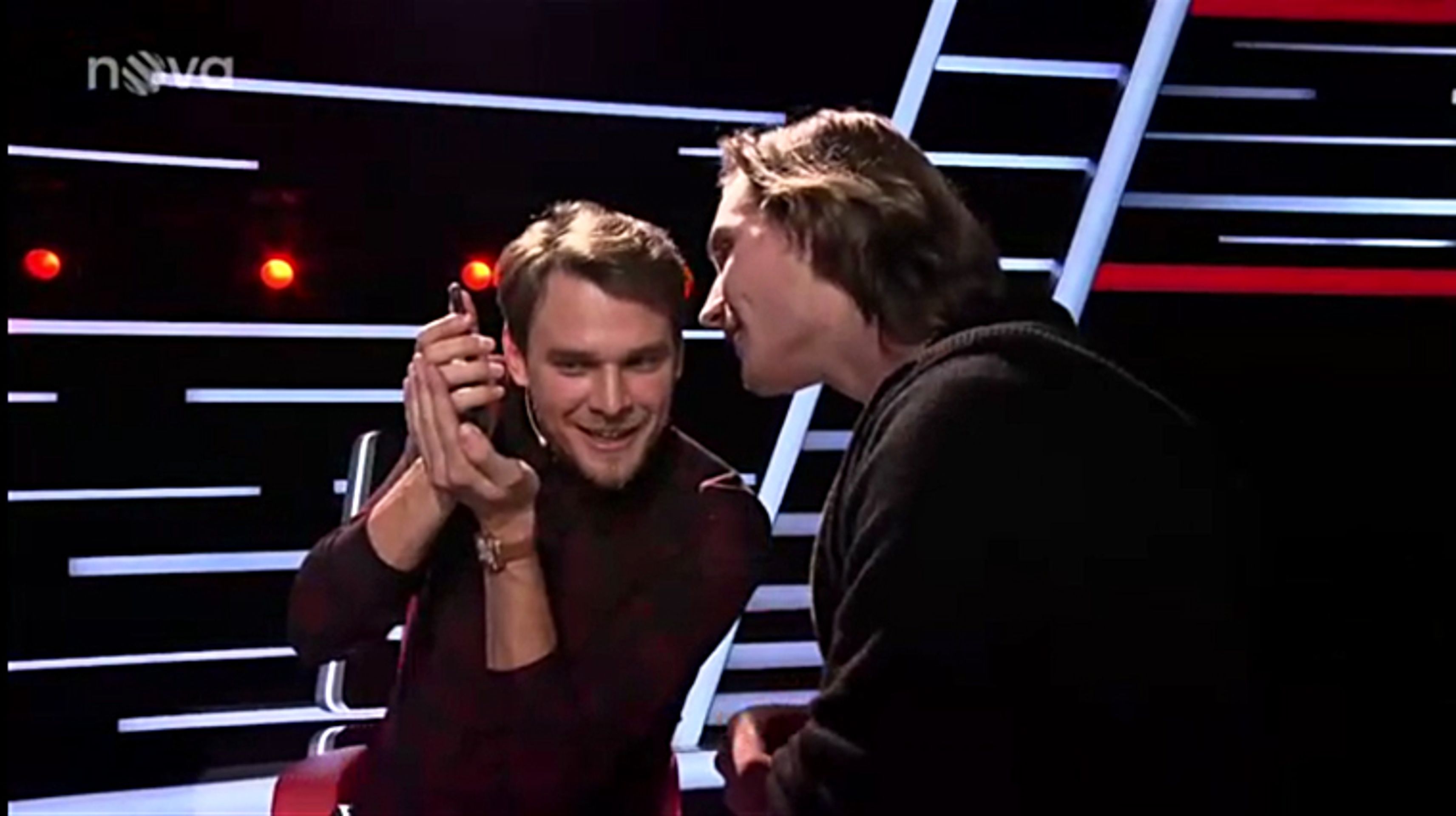 Tomáš Klus v show The Voice Česko Slovensko - GALERIE: Tomáš Klus v show The Voice Česko Slovensko (5/5)
