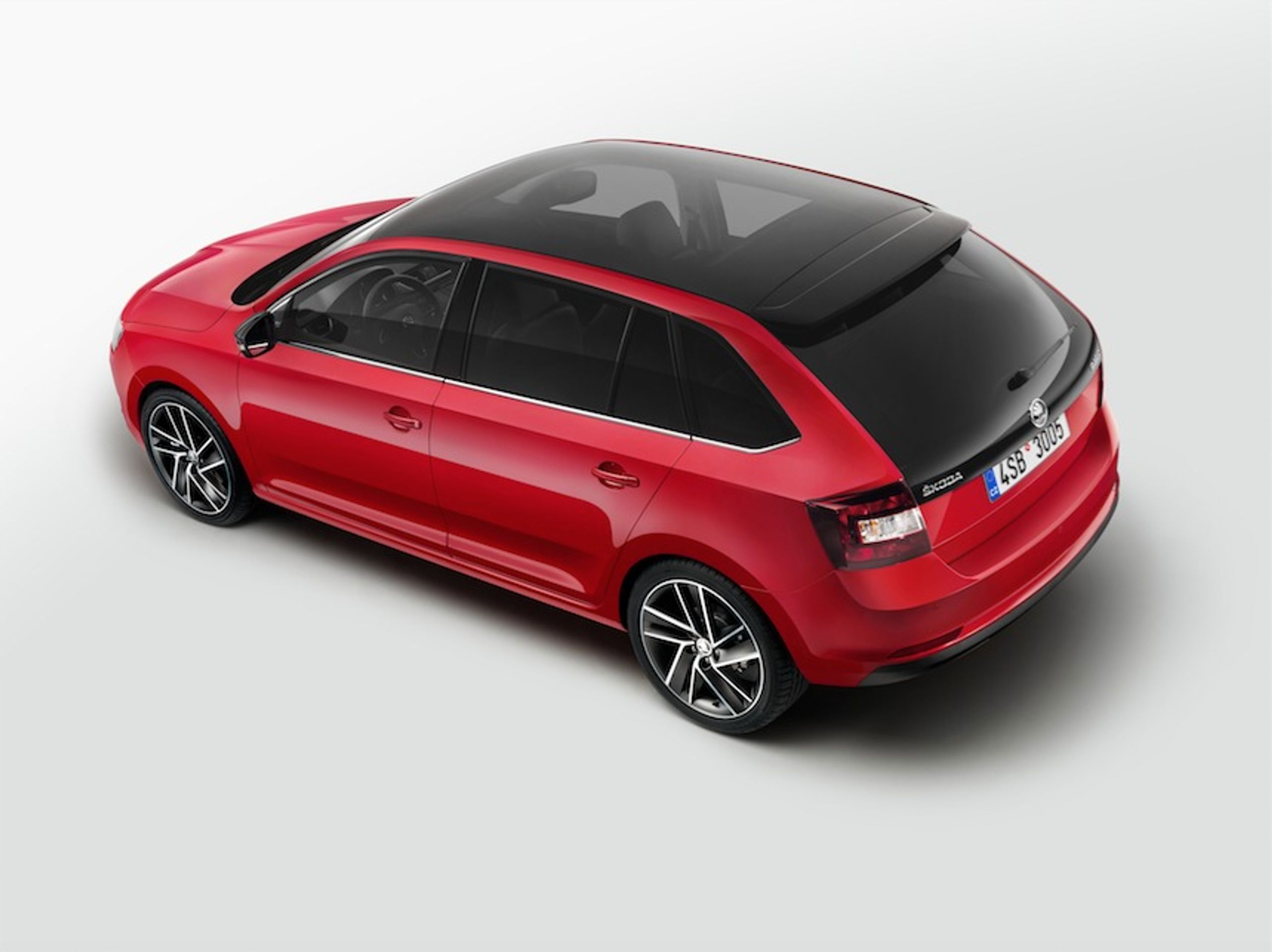 10. místo: Škoda Rapid. Skóre: 95.3 % Nejčastější problém: Motor a elektronika. - GALERIE: Facelift Škody Rapid a Rapid Spaceback (1/1)