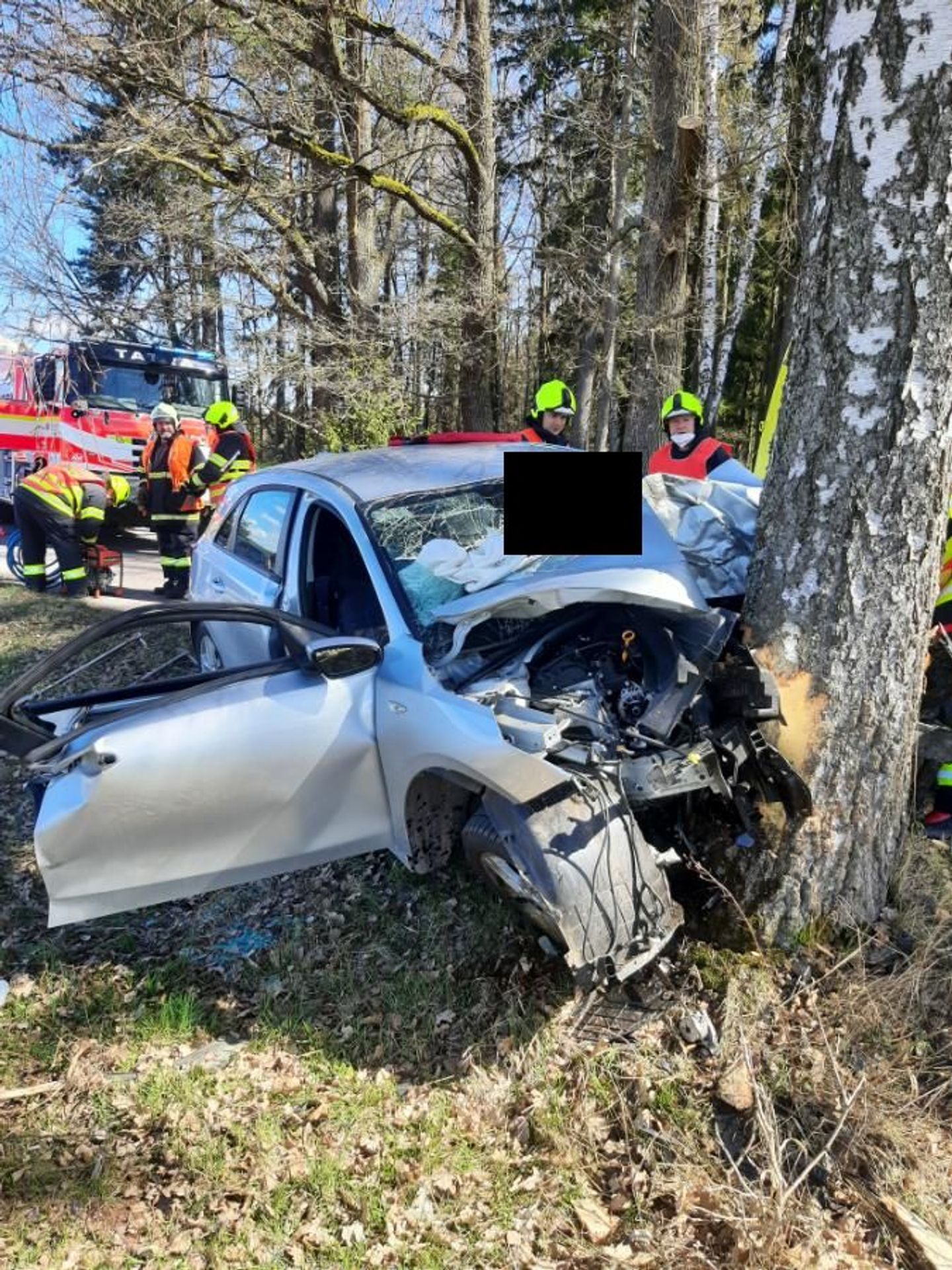 Tragická dopravní nehoda na Semilsku - Tragická dopravní nehoda na Semilsku (4/4)