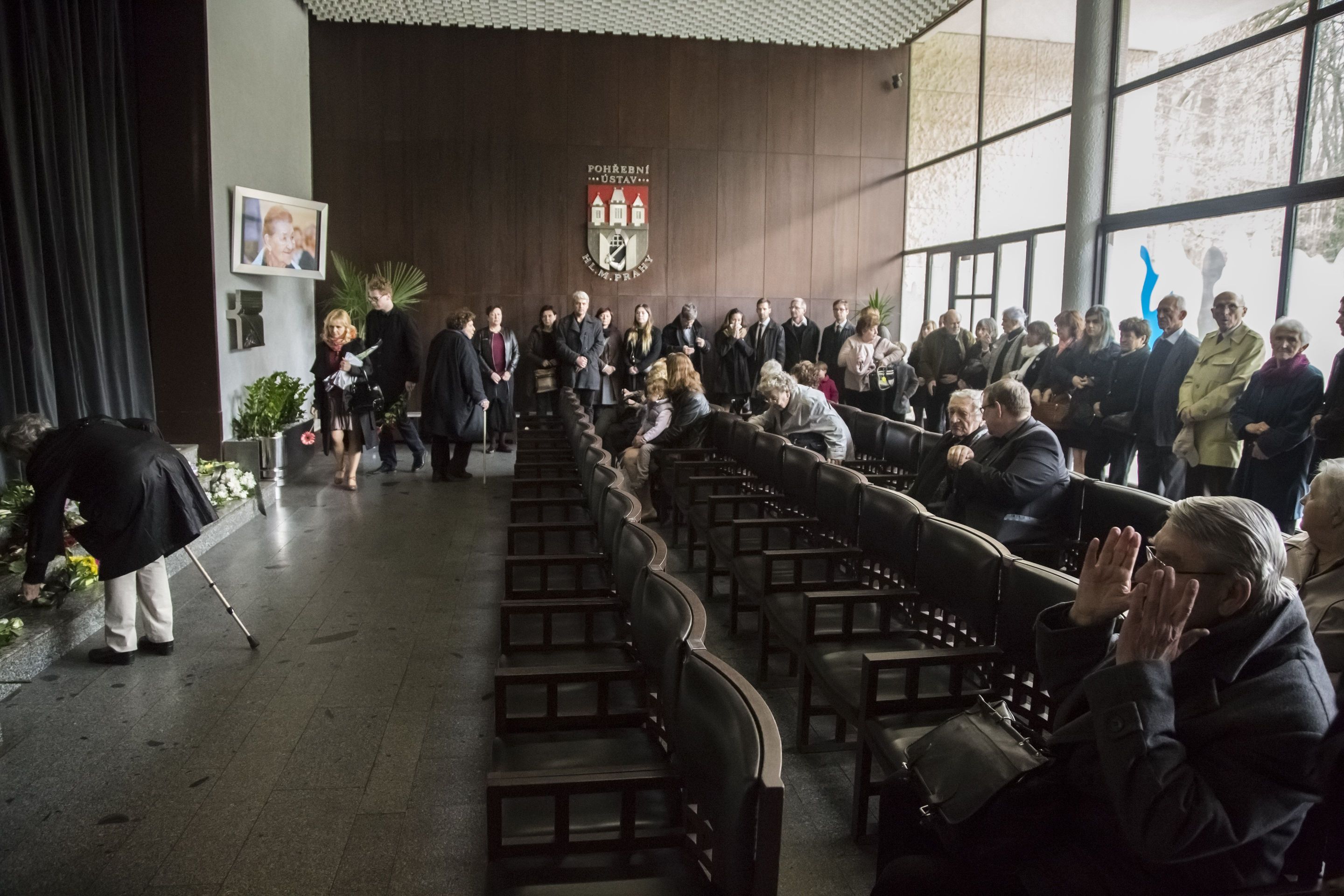Poslední rozloučení s Věrou Kubánkovou - 7 - GALERIE: Poslední rozloučení s Věrou Kubánkovou (7/11)
