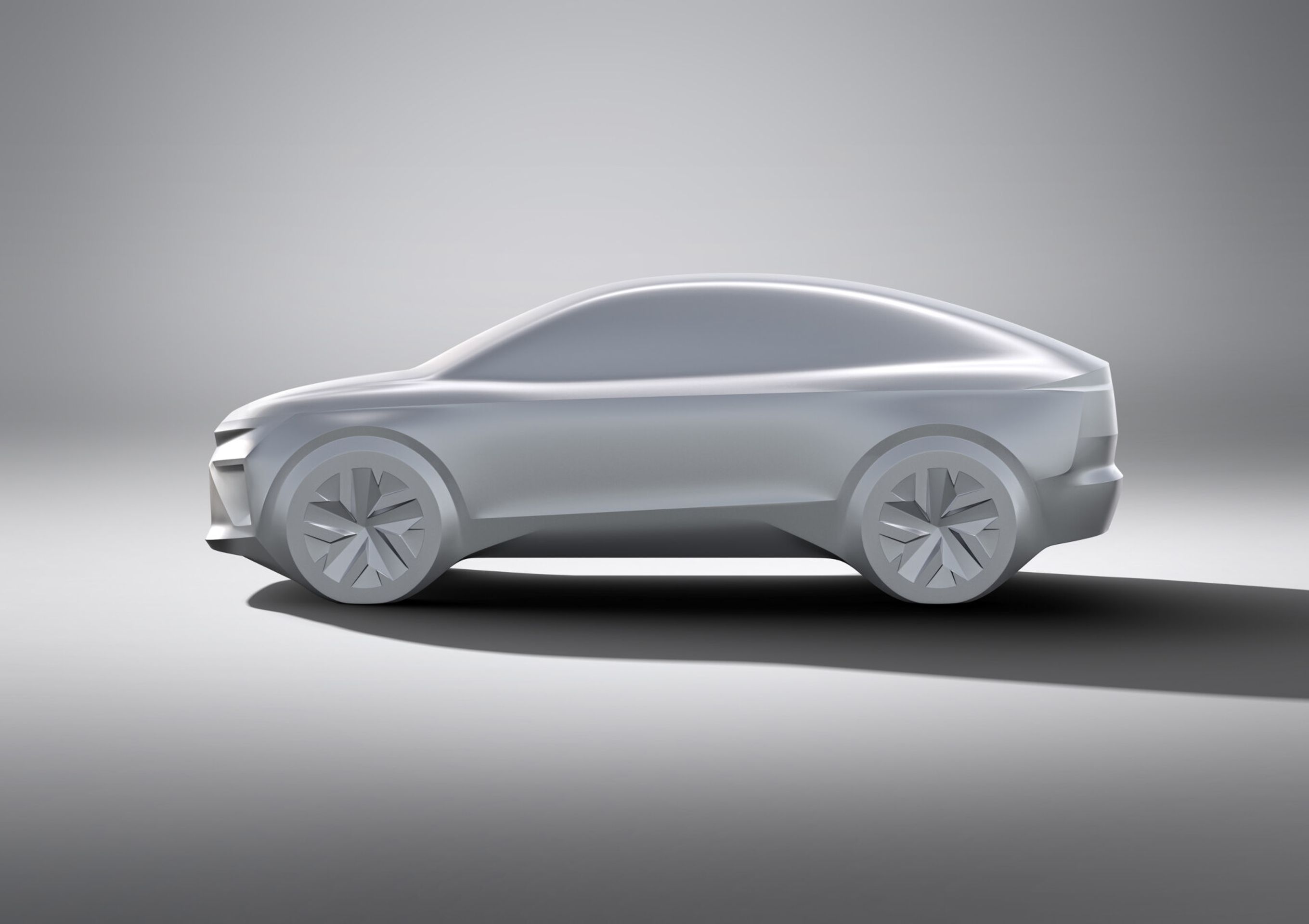 Enyaq i Enyaq Coupé vyjedou v roce 2025 po výrazné modernizaci - Do roku 2026 chce Škodovka prodávat  šest plně elektrických modelů (24/25)