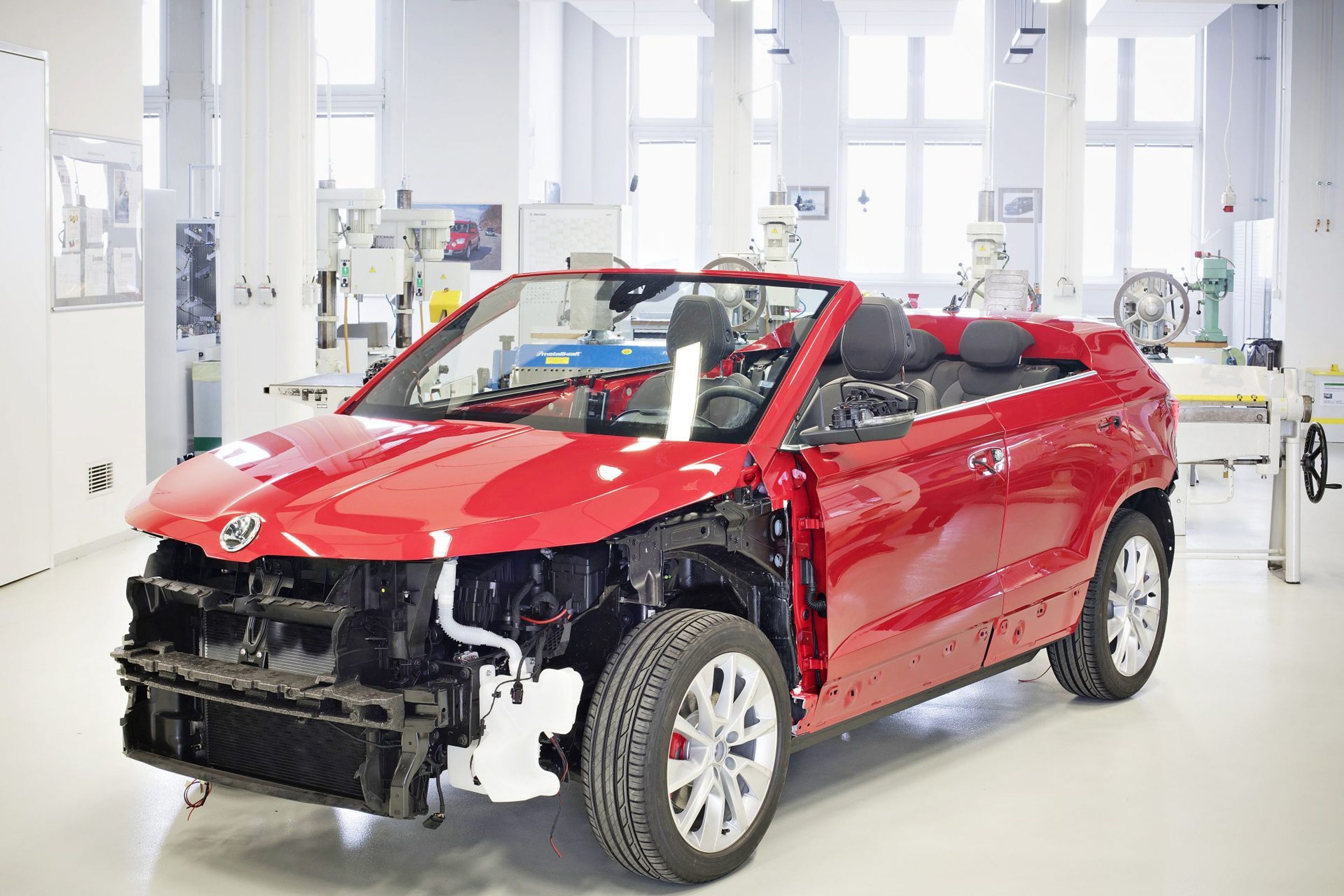 Koncept Škoda Karoq kabriolet - 15 - Fotogalerie: Ve Škodě vyrobili Karoq jako kabriolet (5/17)