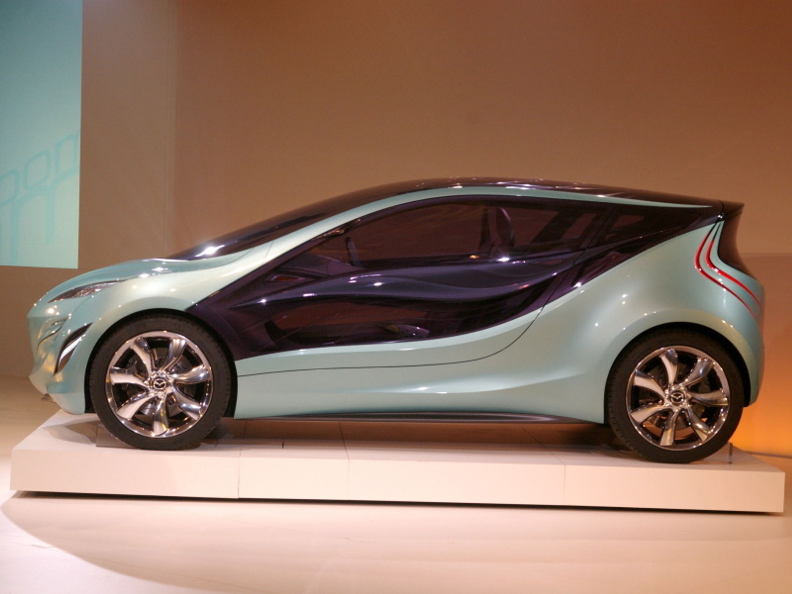 Mazda Kiyora - GALERIE Mazda Kiyora (1/5)