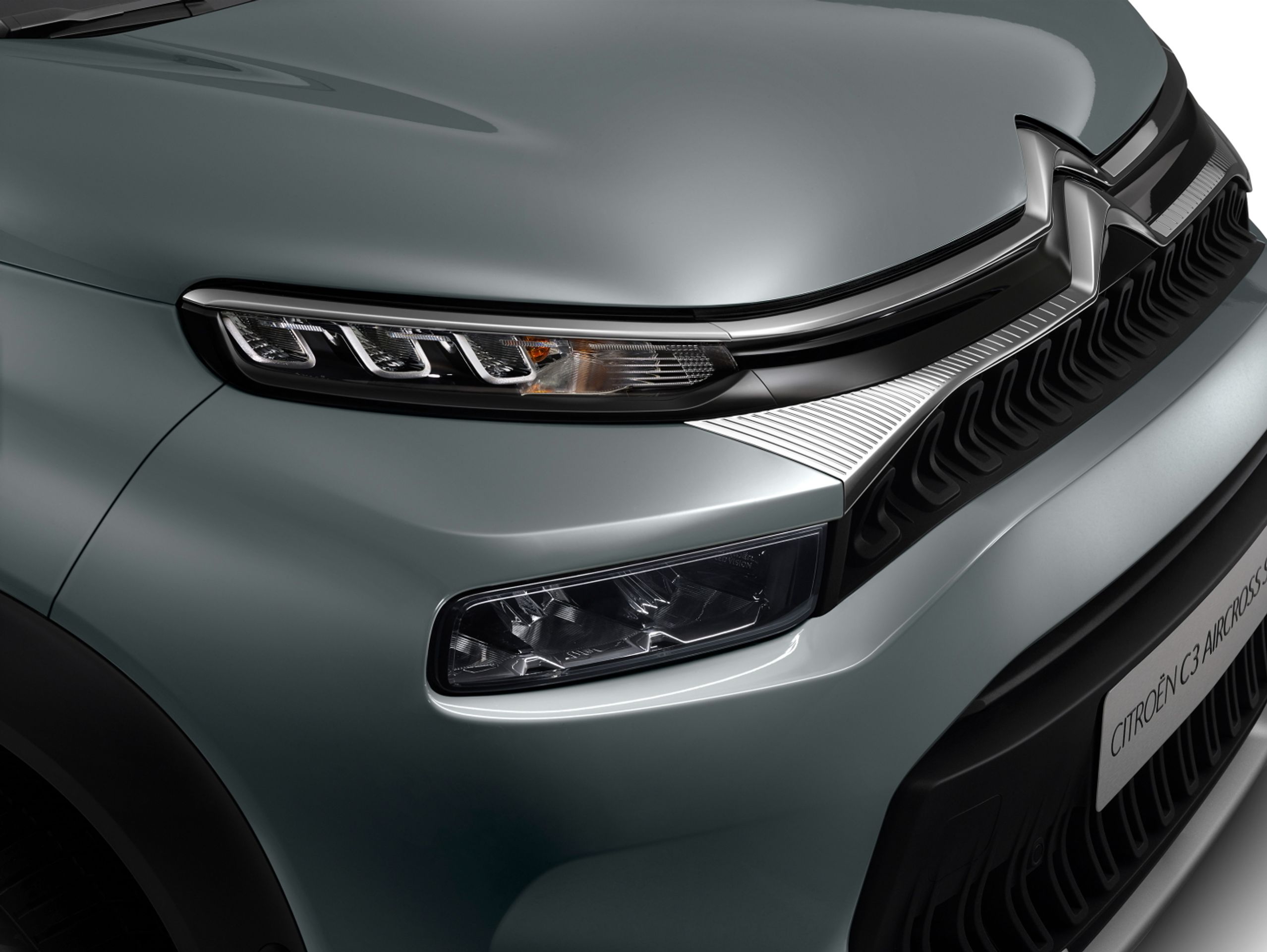 Nový Citroën C3 Aircross - 8 - Fotogalerie: Citroën C3 Aircross v novém kabátě (3/25)