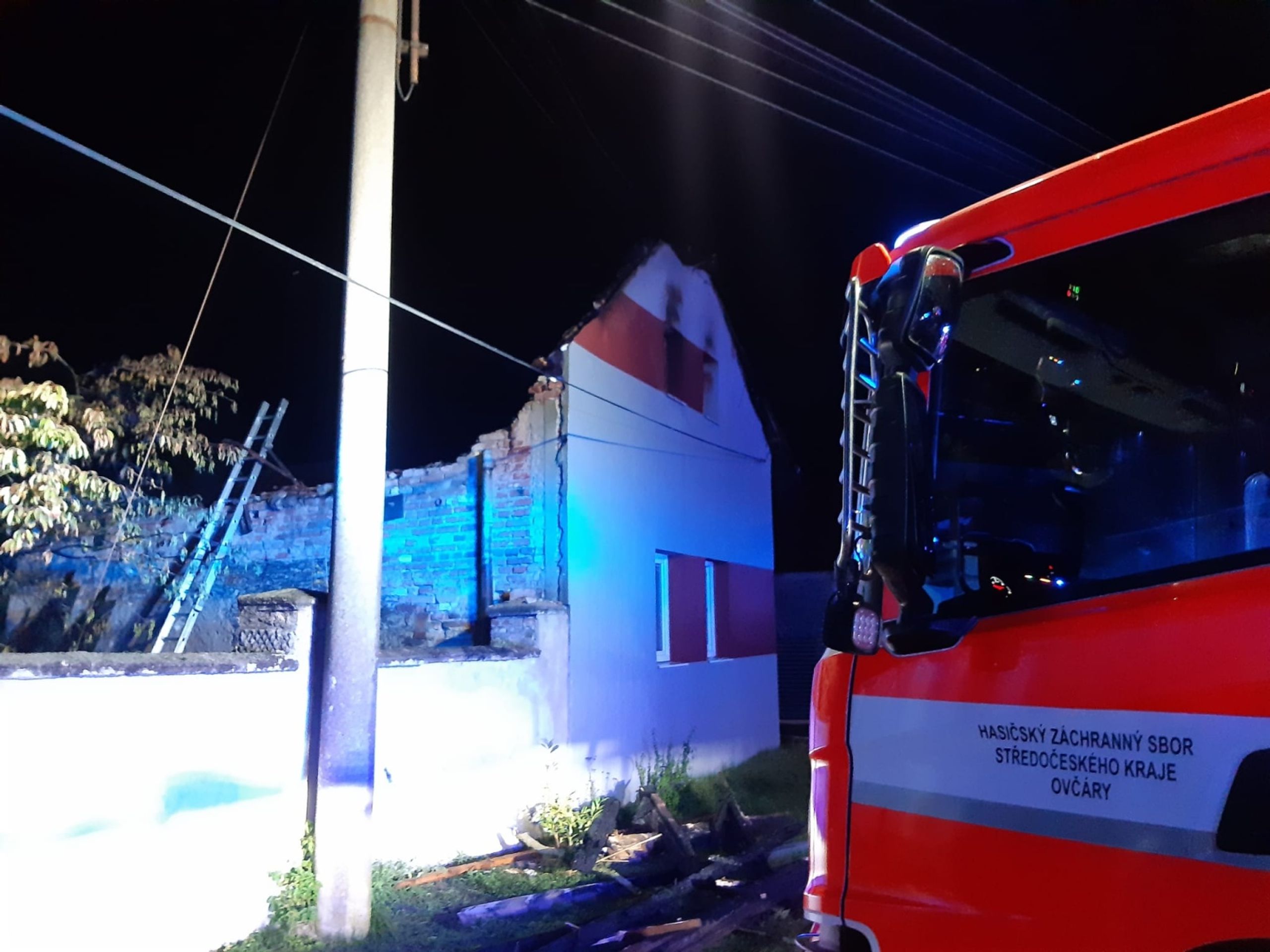 Požár domu na Kolínsku - Požár domu na Kolínsku (3/5)