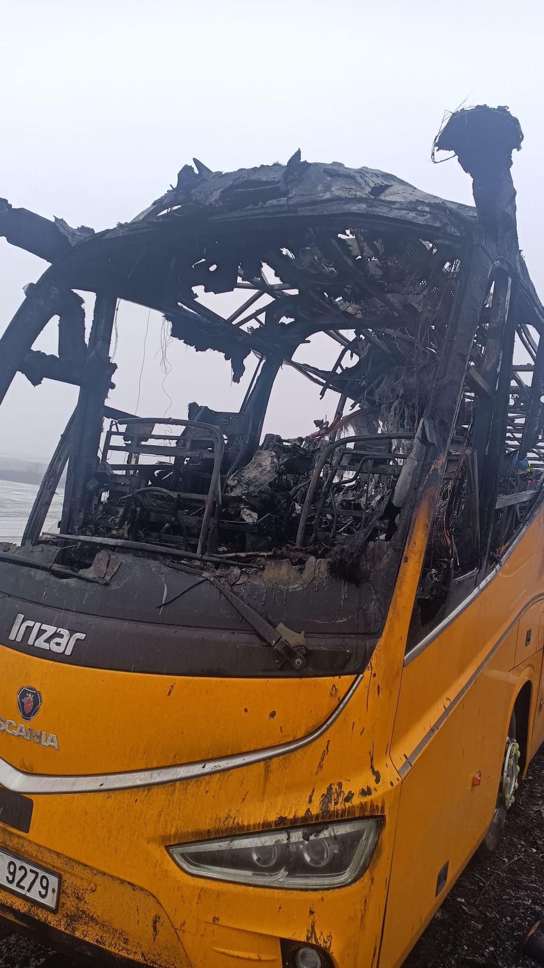 Požár autobusu na dálnici D46 - Požár autobusu na dálnici D46 (5/12)