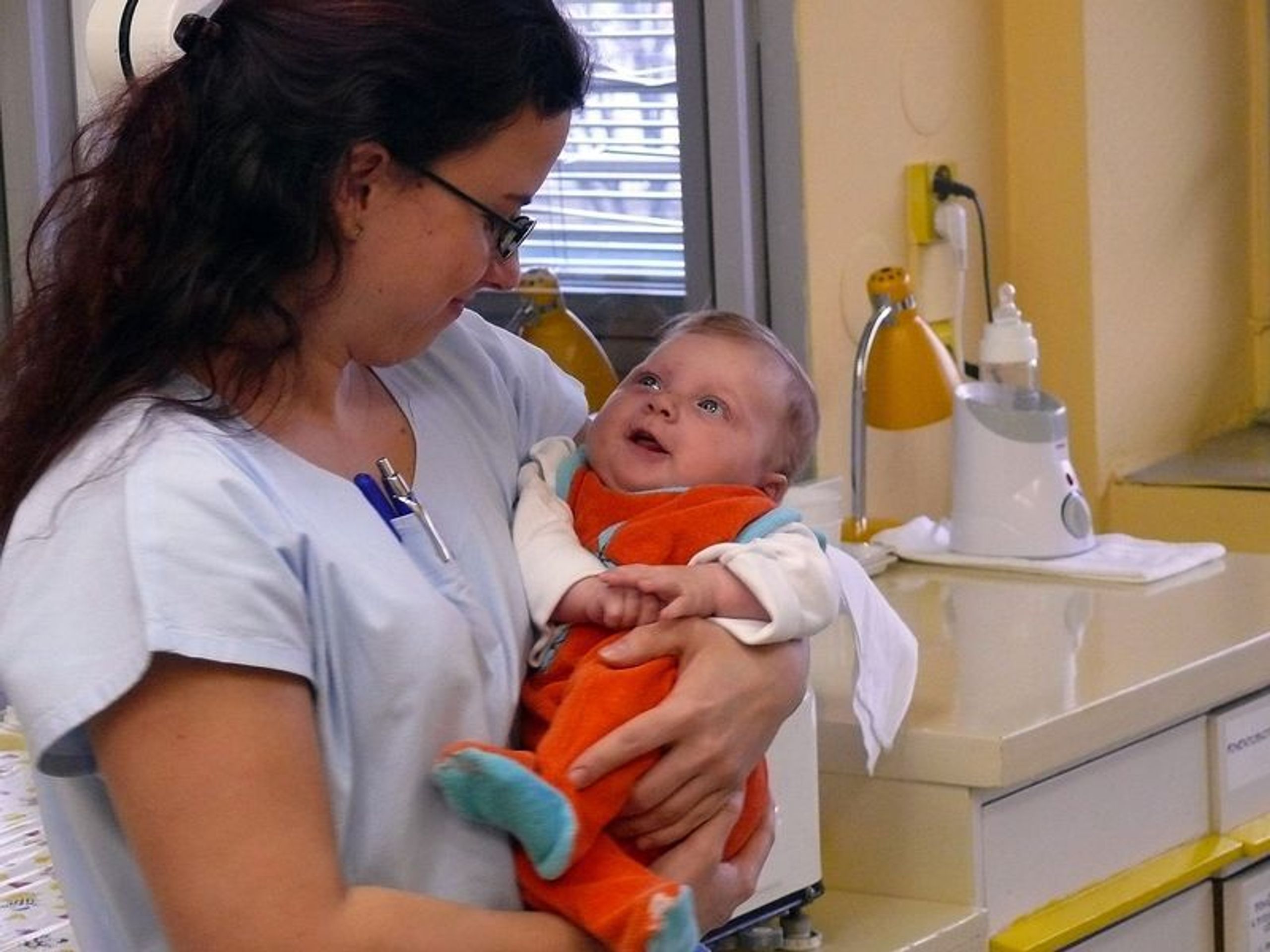 Novorozenec nalezený v ostravském babyboxu - Fotogalrie - Novorozenec nalezený v ostravském babyboxu (4/4)