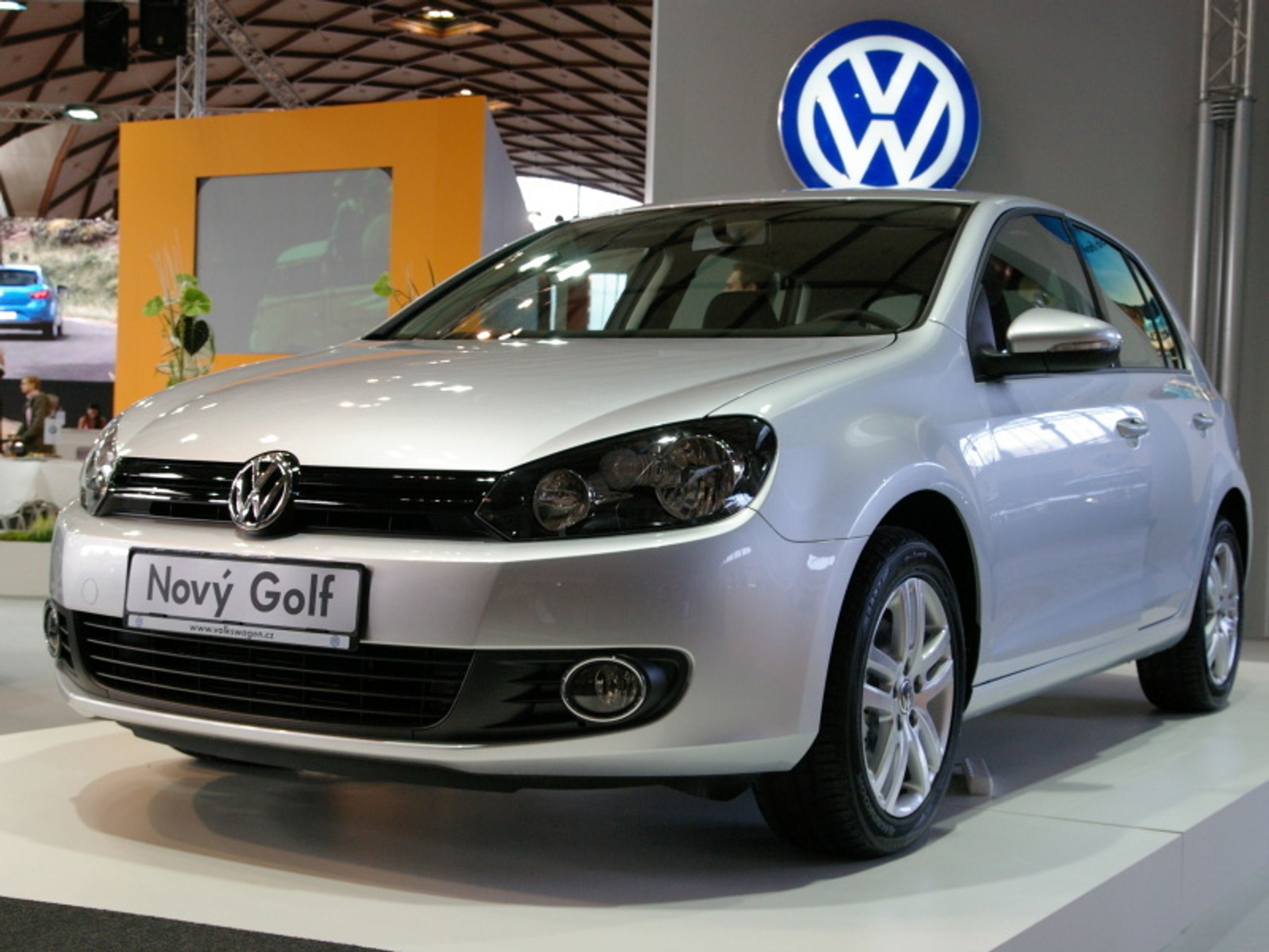Volkswagen Golf - GALERIE Autoshow (7/10)