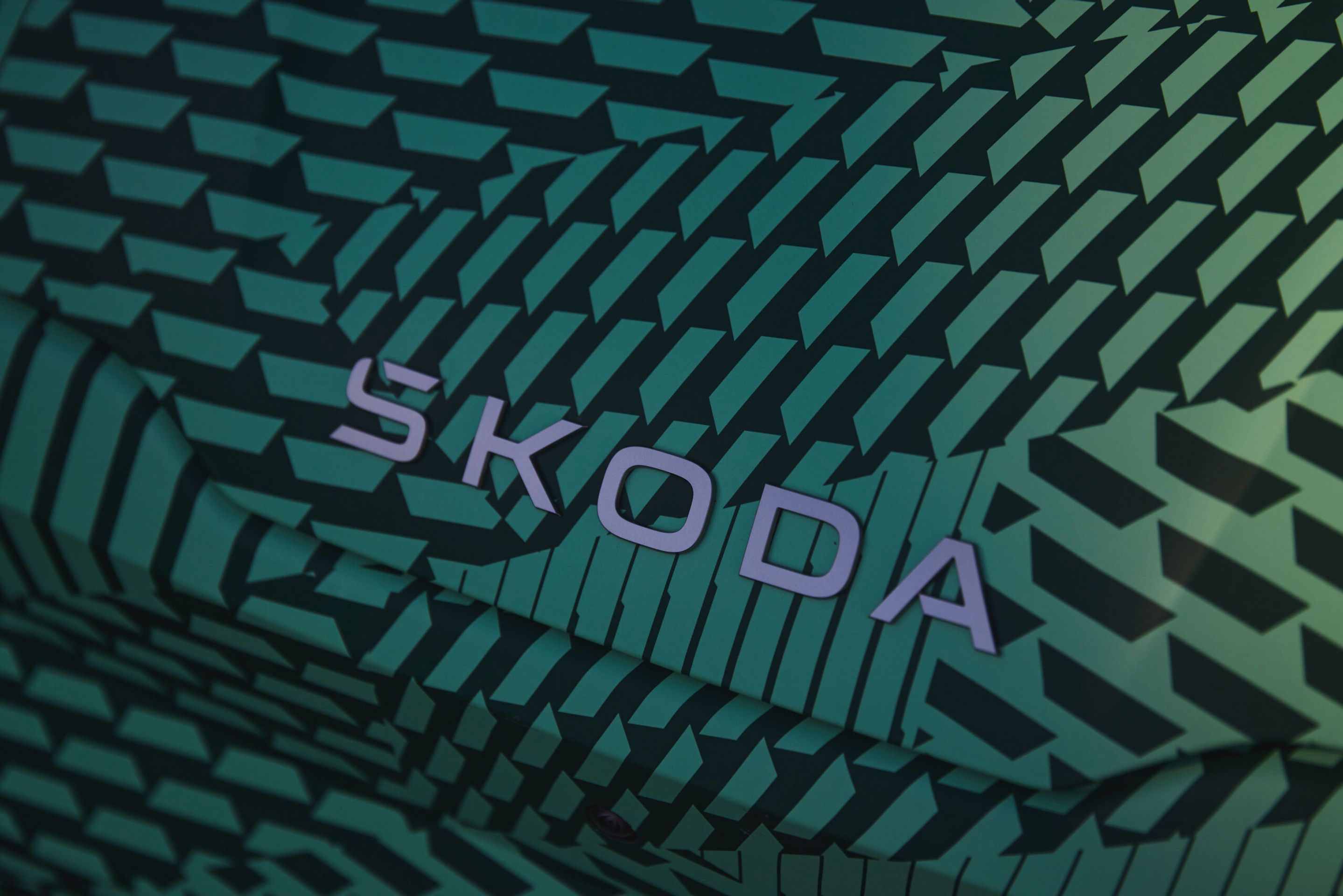 Škoda Elroq - Škoda Elroq pod kamufláží (2/19)