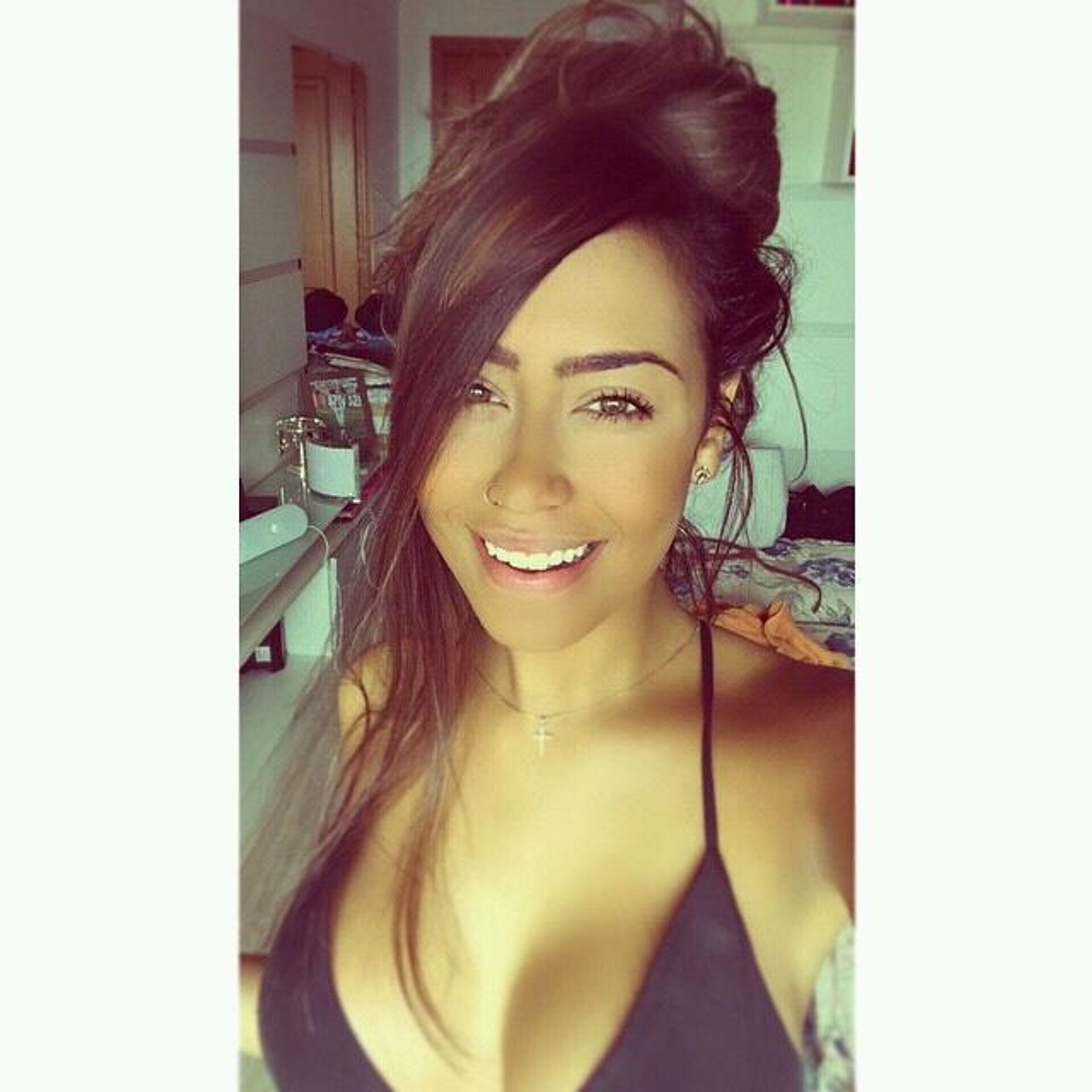 Rafaella Beckran - Fotogalerie: Slavní fotbalisté mají krásné sestry (2/10)