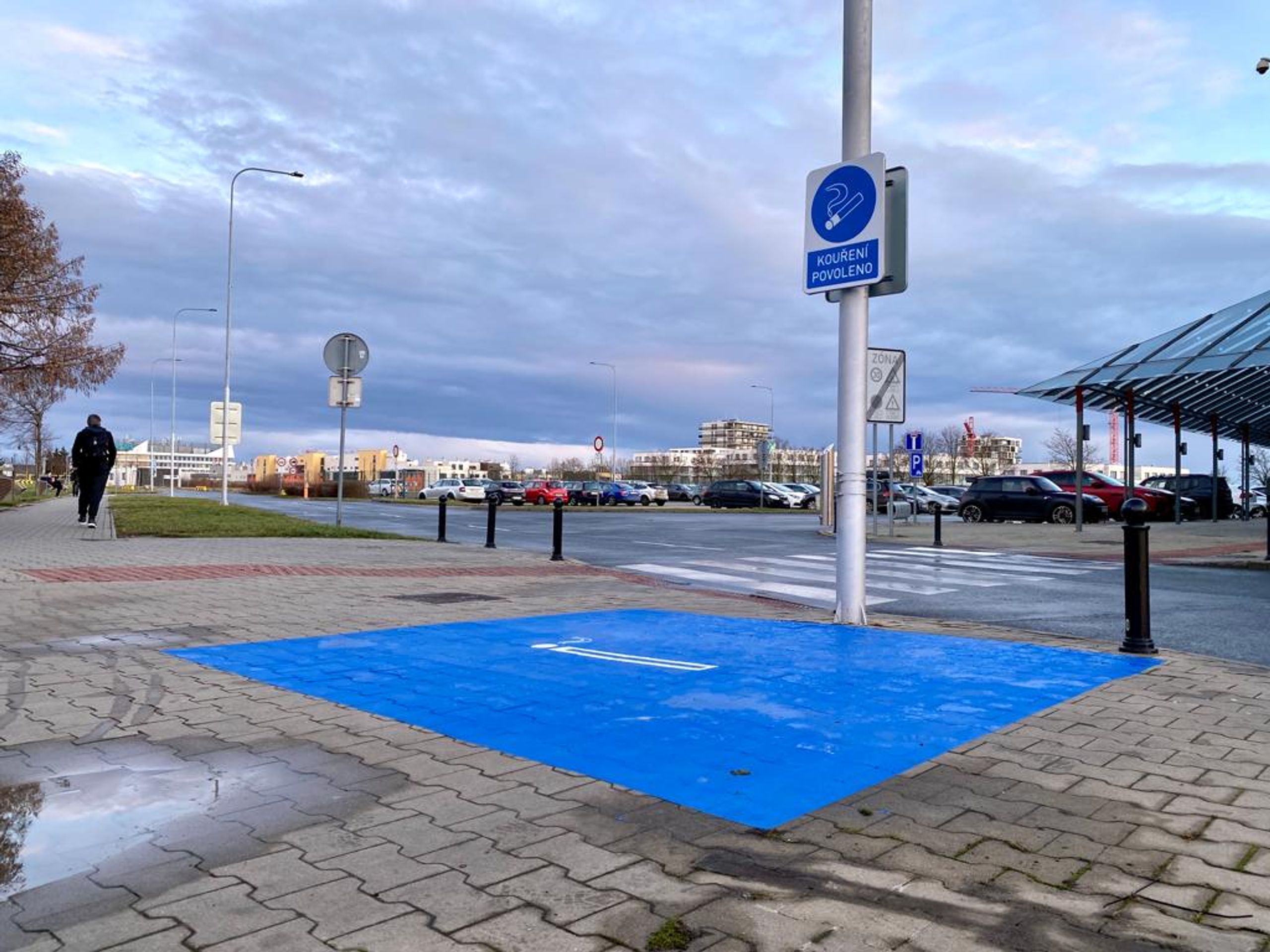Kuřácká zóna na Zličíně (3) - Kuřáčká zóna (3/4)