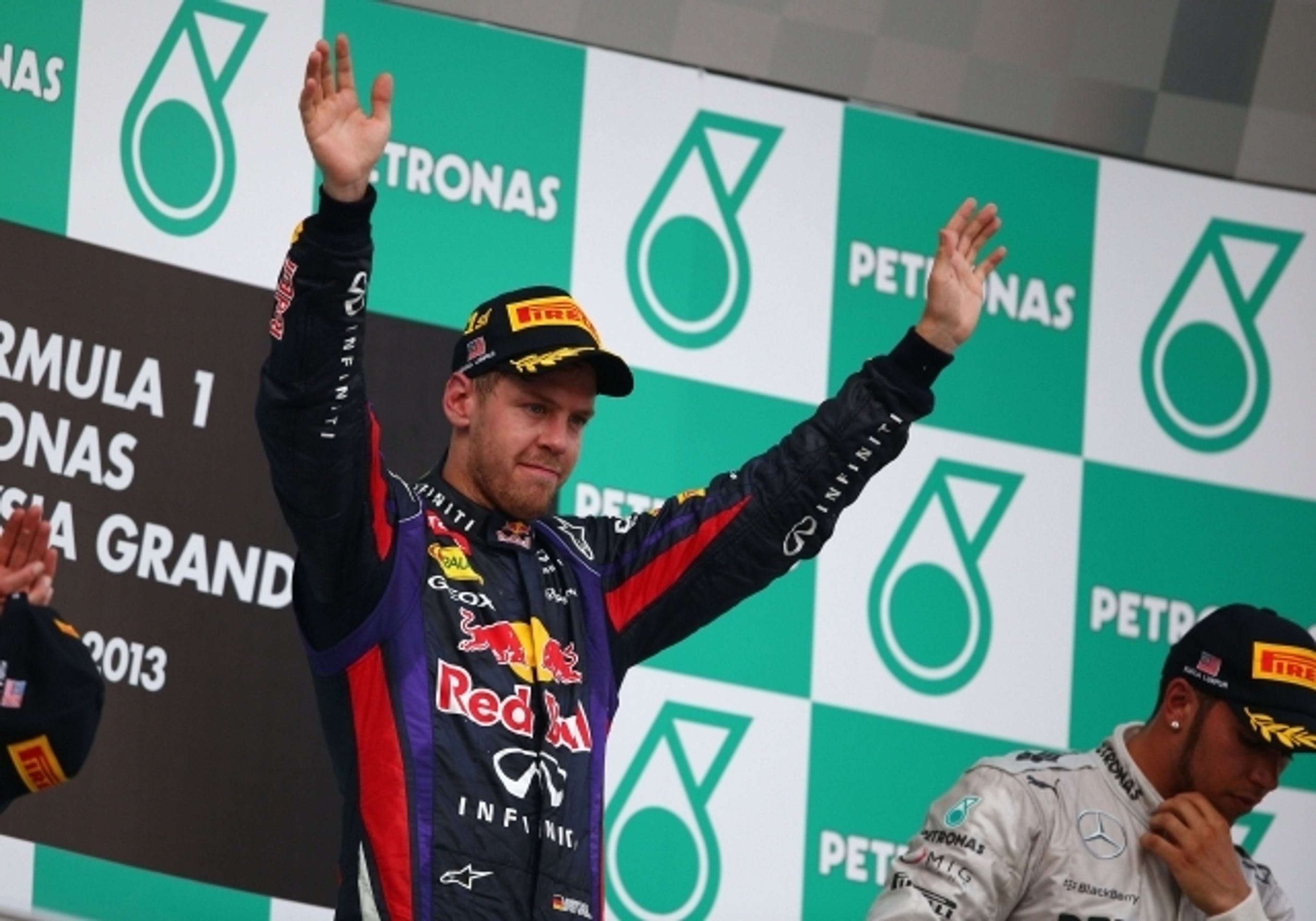 GP Malajsie: Vettel, Webber, Hamilton - 5 - GALERIE: GP Malajsie - Vettel, Webber, Hamilton (8/10)