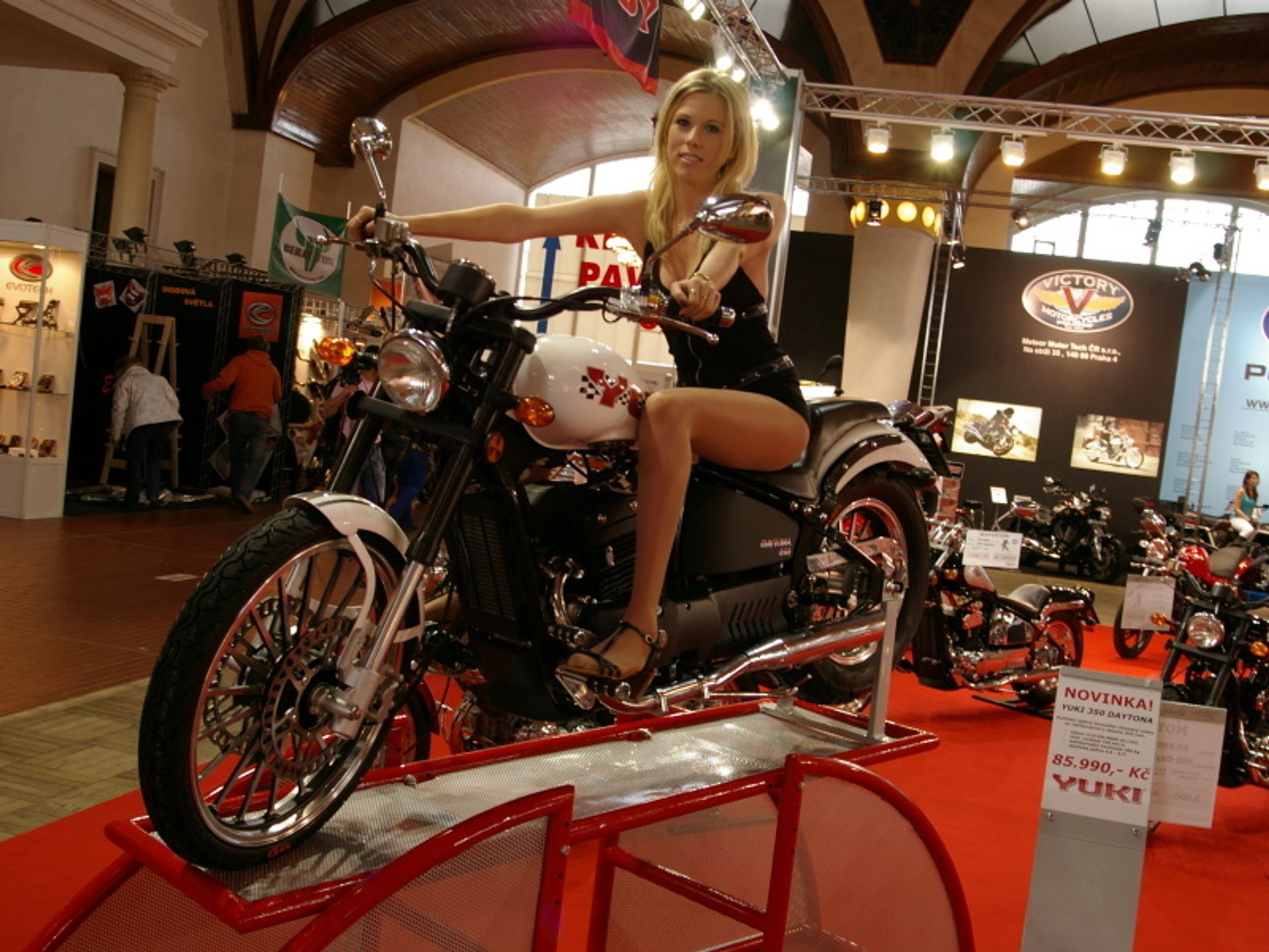 Yuki 350 Daytona - GALERIE Motocykl 2009 (4/9)