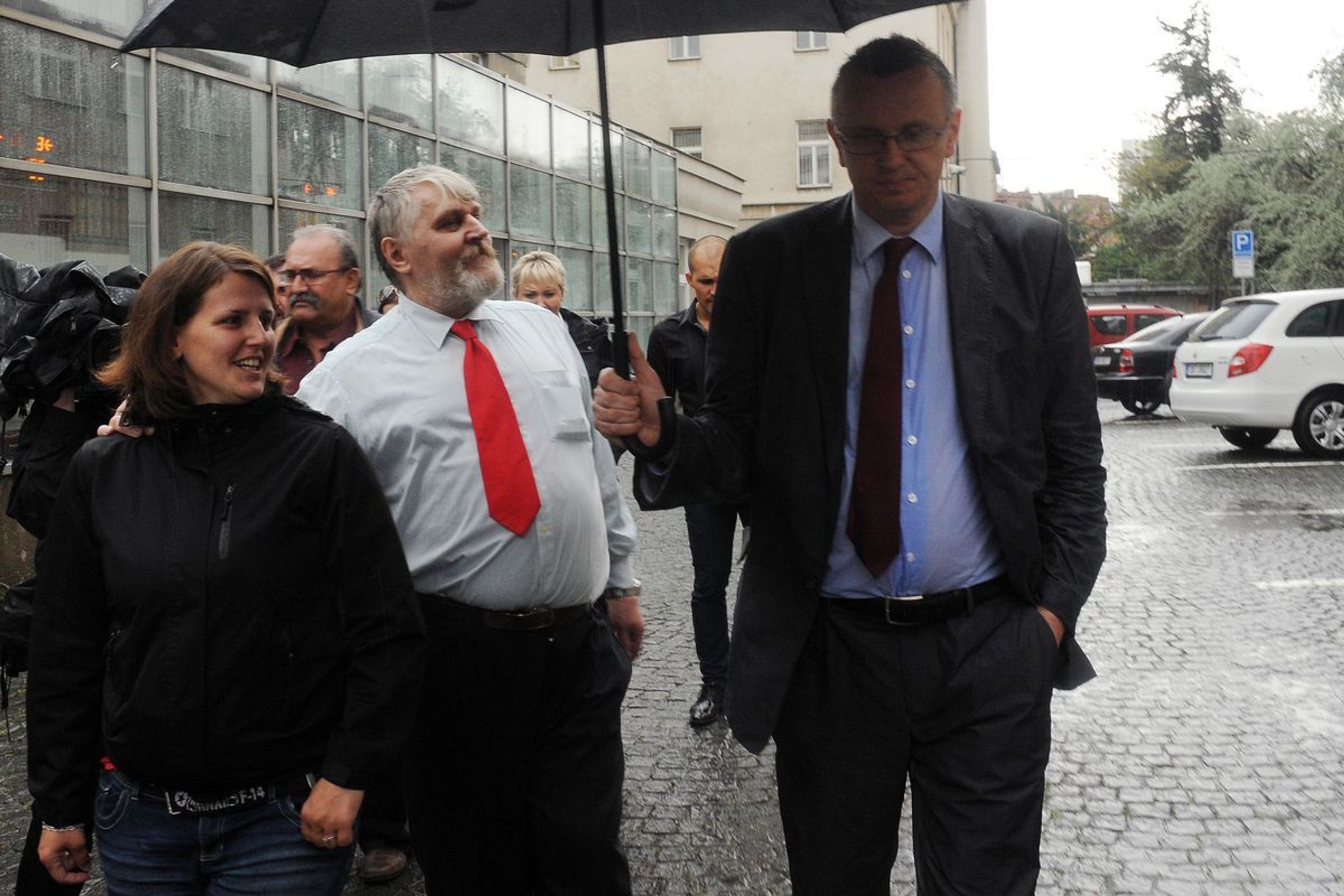 Jonáka podpořila dcera - 1 - Ivan Jonák je po 18 letech na svobodě (10/18)