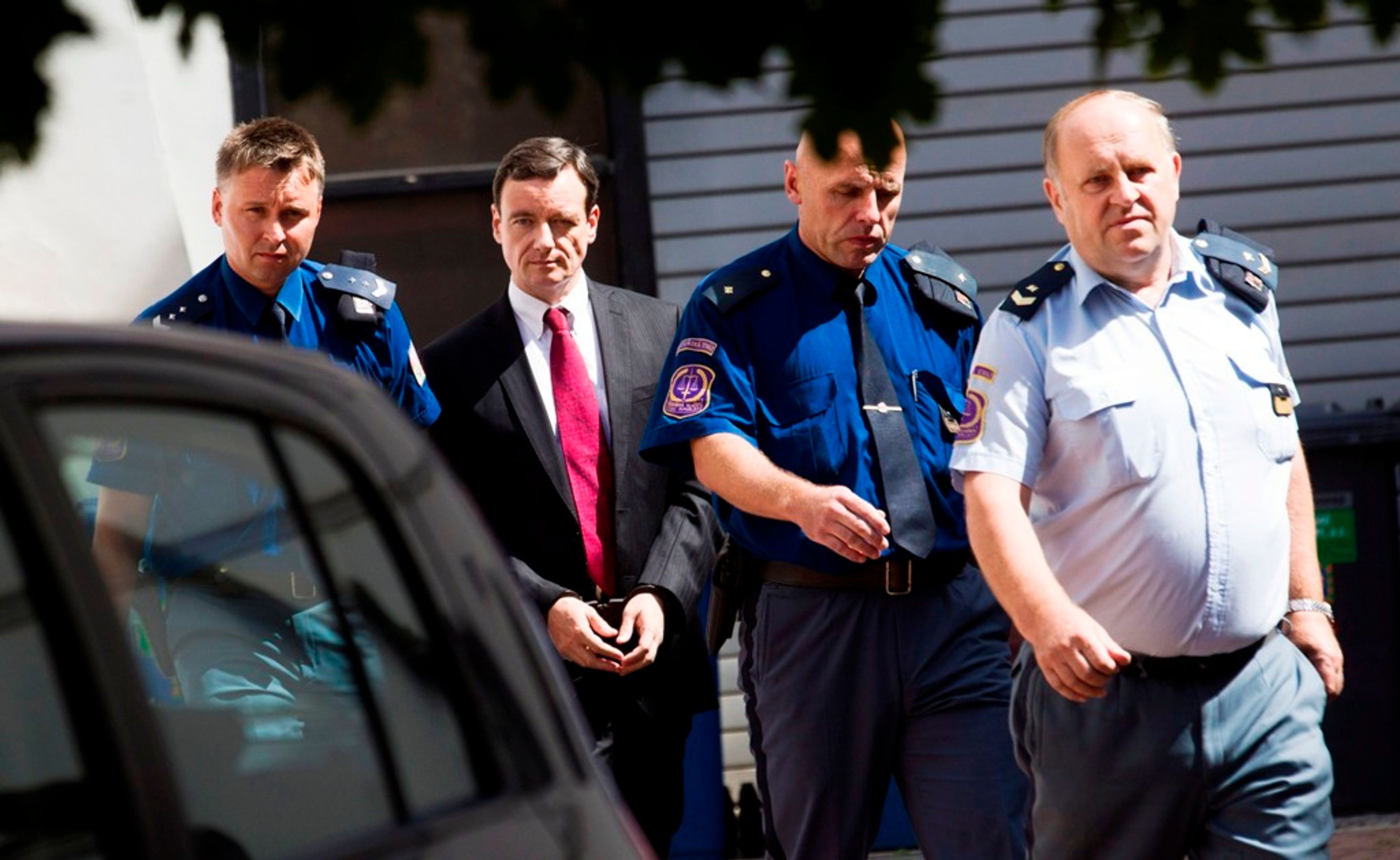 Rath u soudu - 2 - Poslanec David Rath u soudu (7/8)