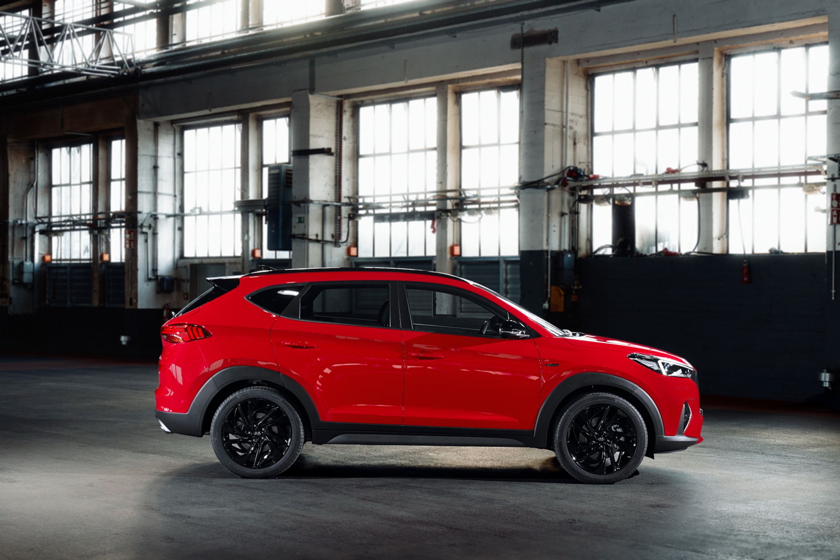 Hyundai Tucson N Line - 23 - Fotogalerie: Sportovně laděný Hyundai Tucson N Line (20/26)