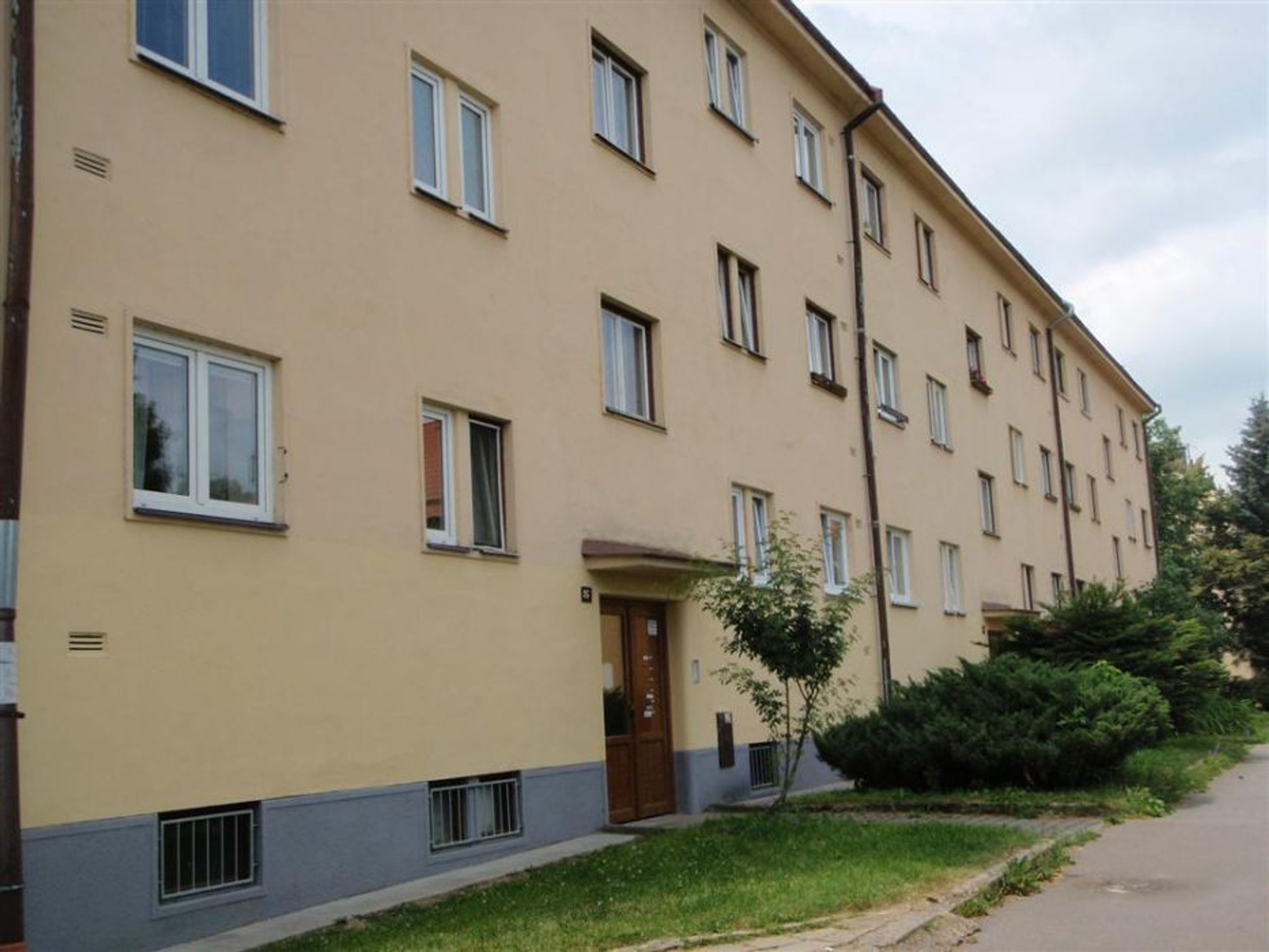Dražby exekuovaných nemovitostí - 18 - GALERIE: Dražby exekuovaných nemovitostí (7/24)