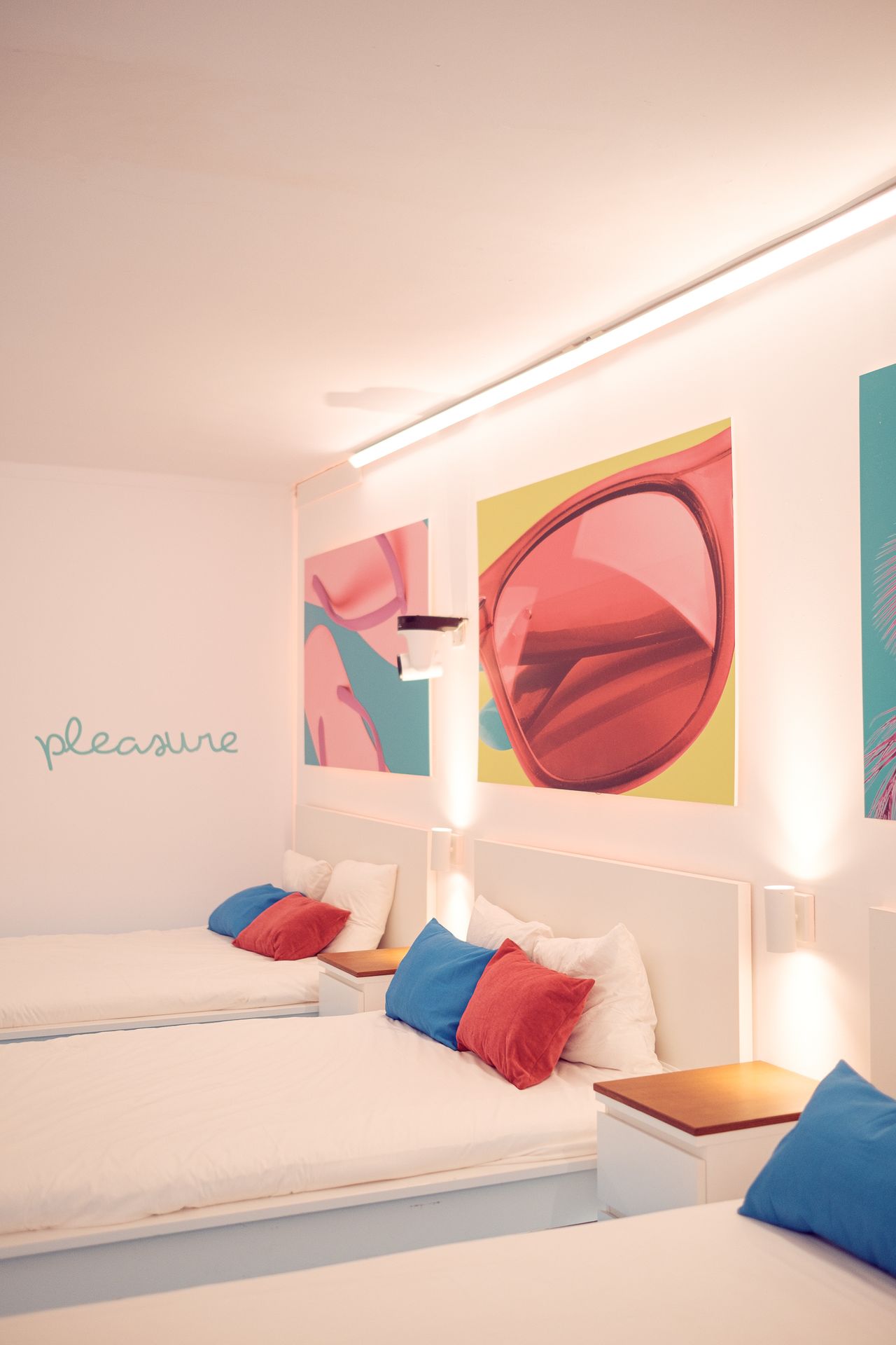  Love Island - fotky z vily lásky (7) - Love Island - vila (7/20)