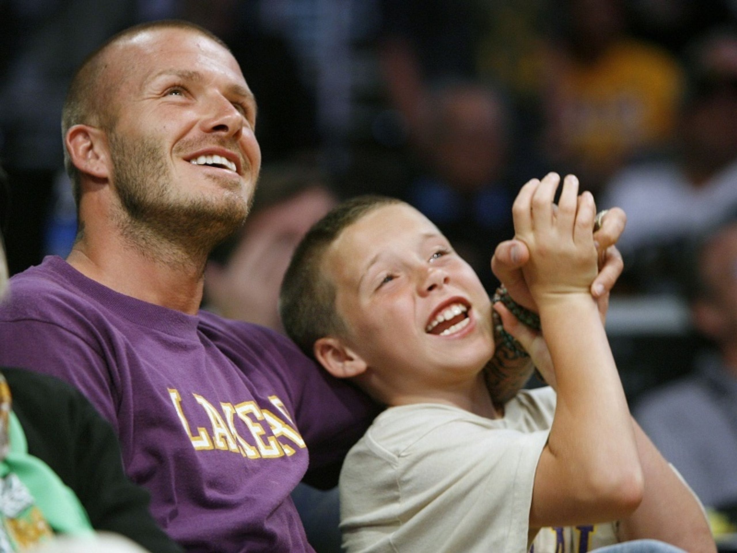 David Beckham se synem - Galerie LA Lakers - Boston (1/1)