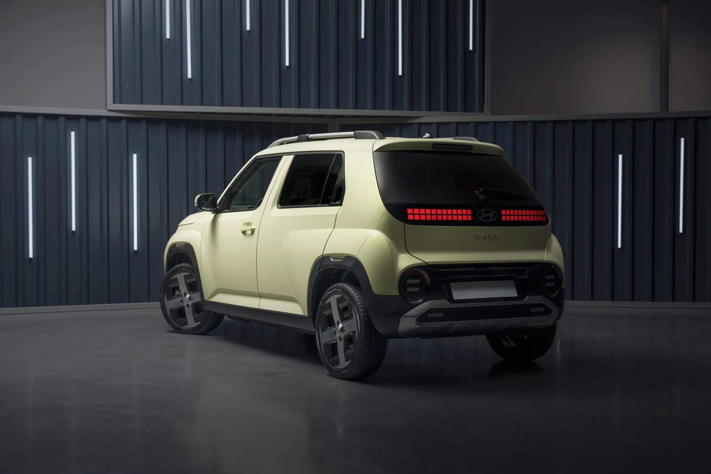 Hyundai Inster - Malé elektromobily (2/18)
