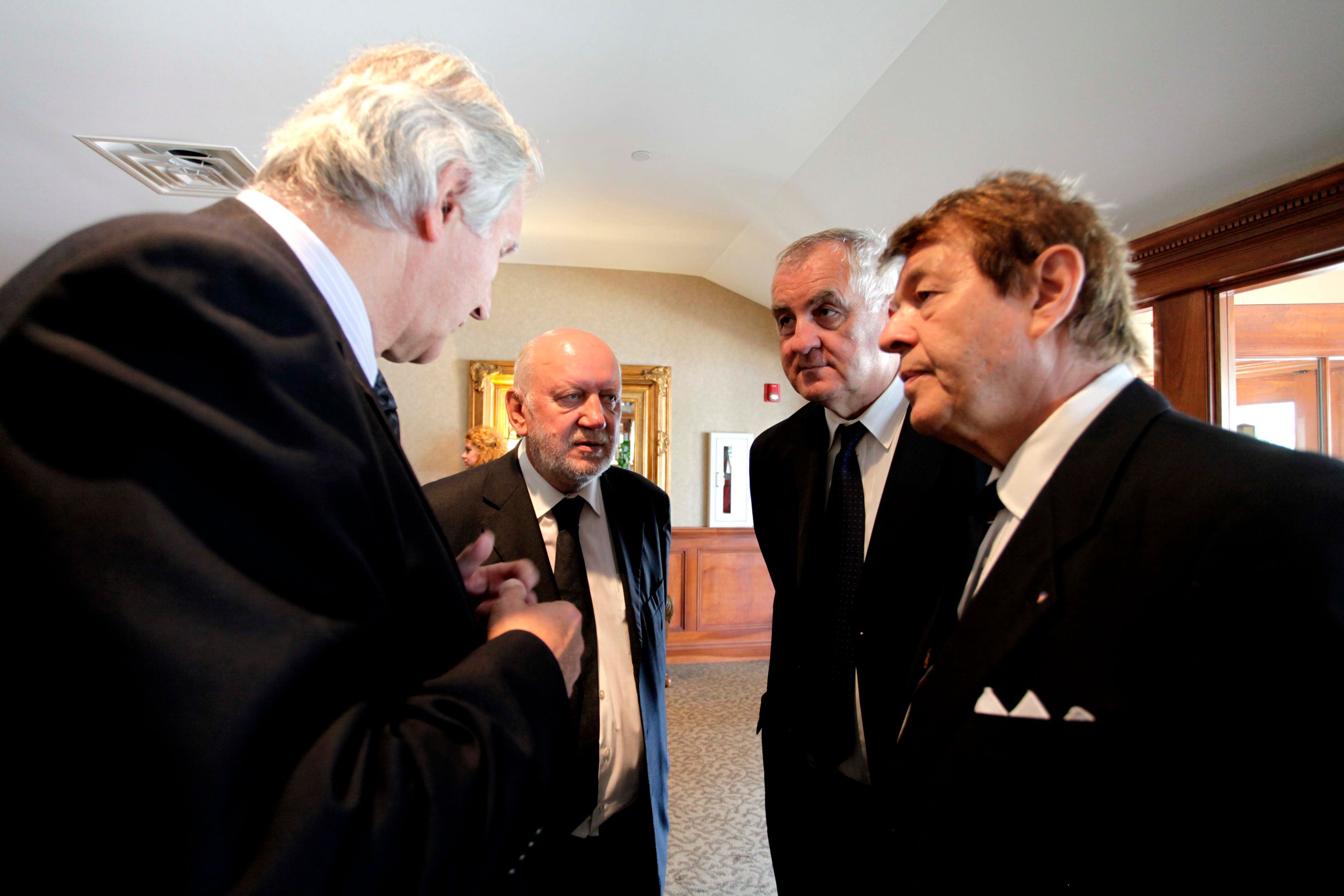 Pohřeb Ctirada Mašína - 4 - galerie - pohřeb Ctirada Mašína (12/25)