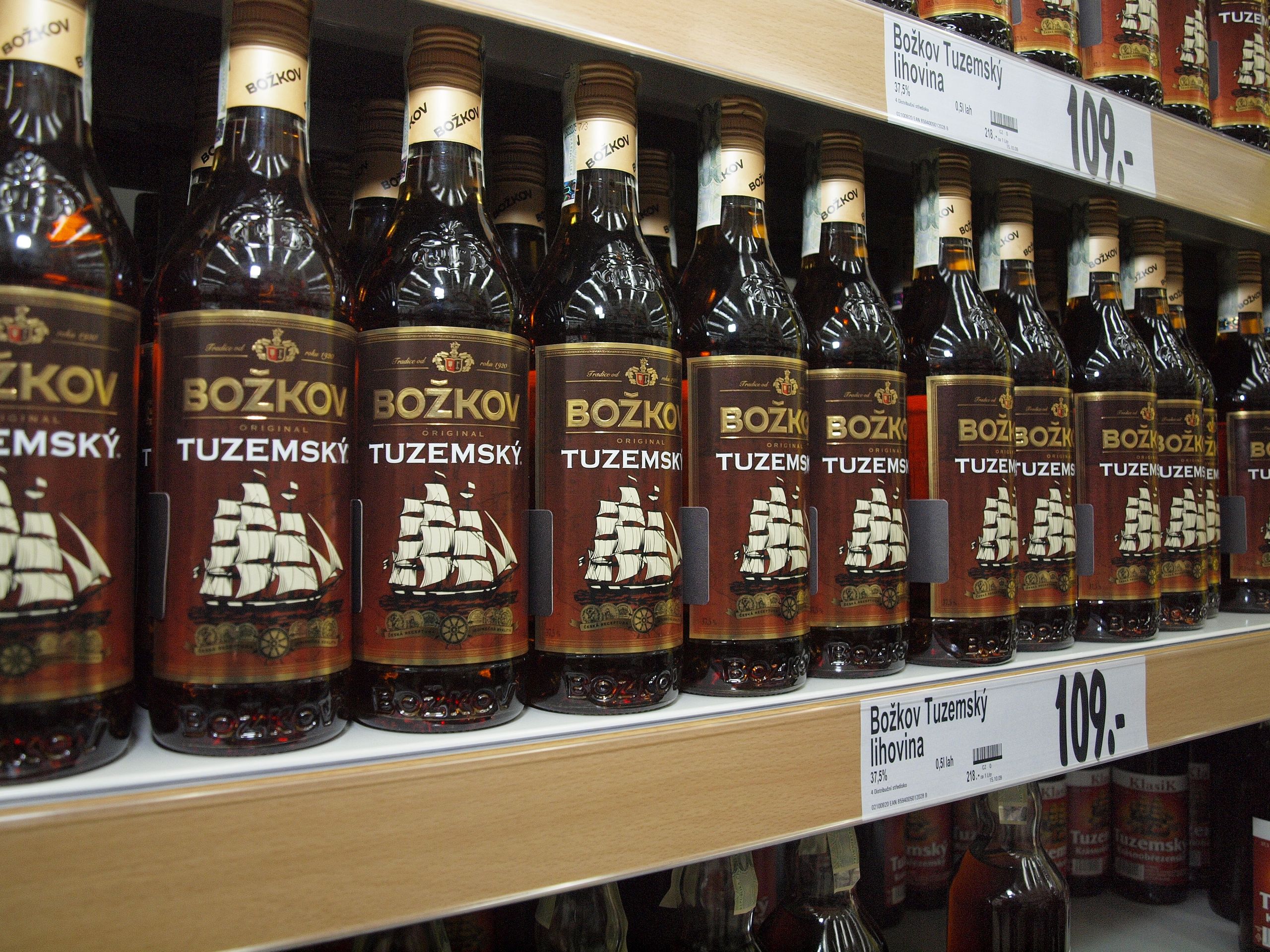 Tuzemák - 2 - Co nám EU zakázala - pomazánkové máslo, marmeláda, rum (4/5)