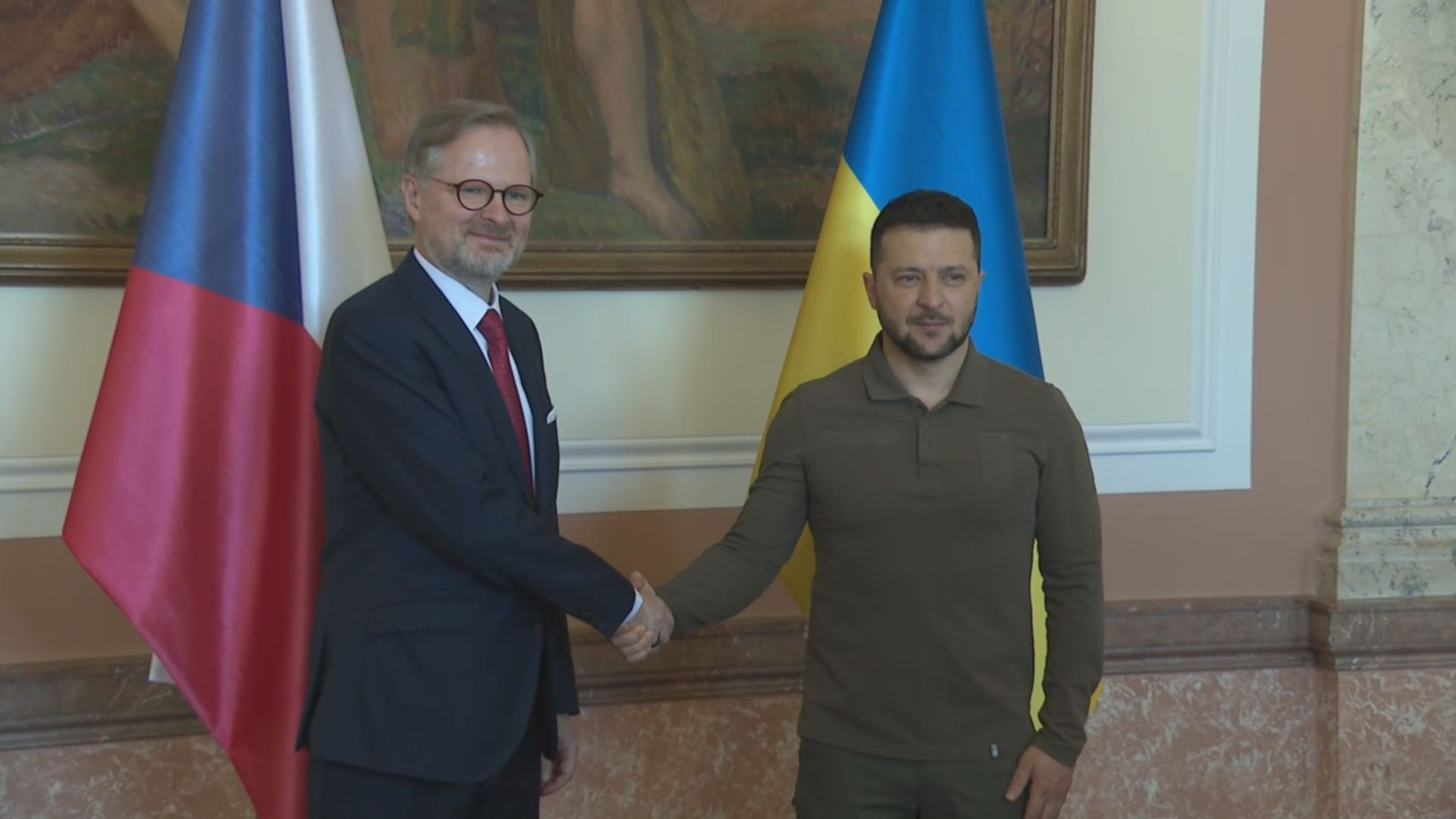 Ukrajinský prezident Zelenskyj s premiérem Fialou - Volodymyr Zelenskyj v Praze 2023 (13/13)
