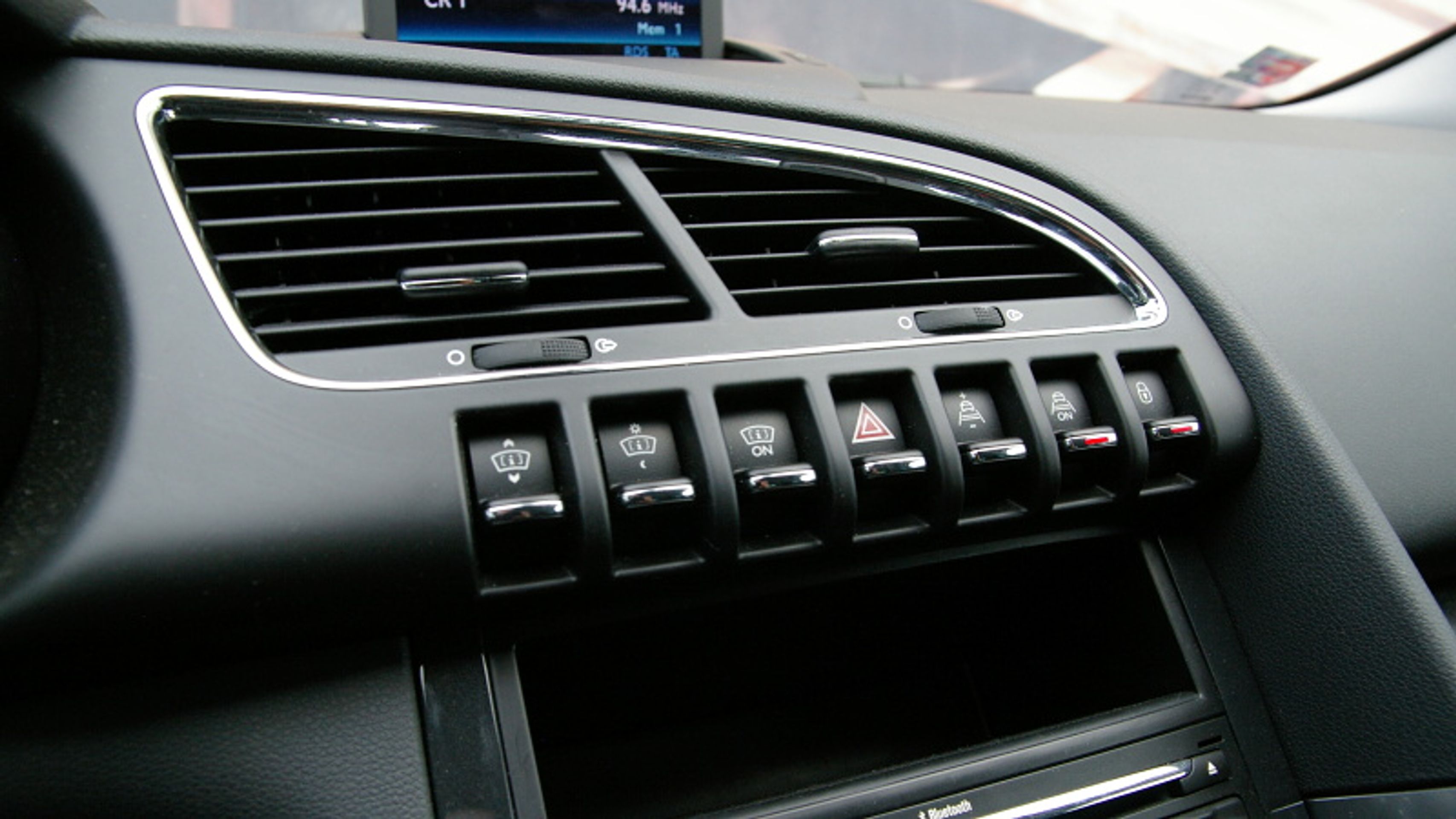 Peugeot 3008-5 - GALERIE Peugeot 3008 (5/9)