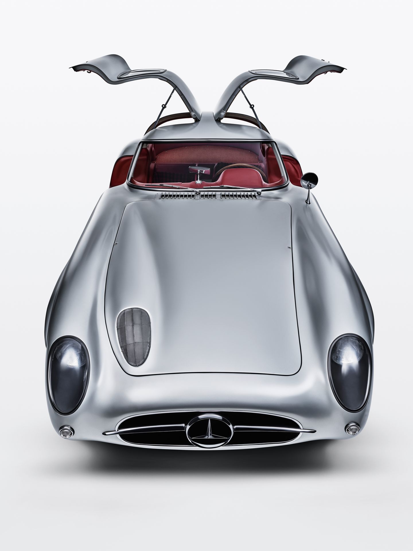 Mercedes-Benz 300 SLR Uhlenhaut Coupe z roku 1955 - Nejdražší auto světa: 300 SLR Uhlenhaut Coupe z roku 1955 (6/20)