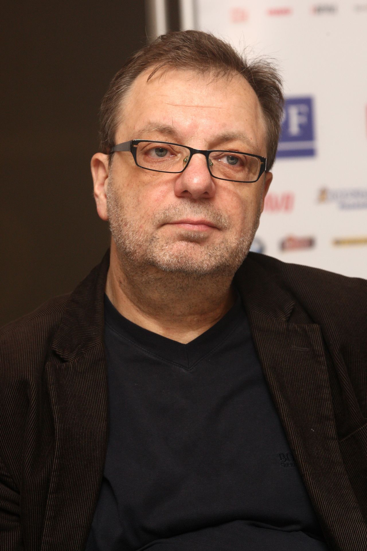 milan šteindler - GALERIE: Exekutoři draží auta a skútr (12/14)