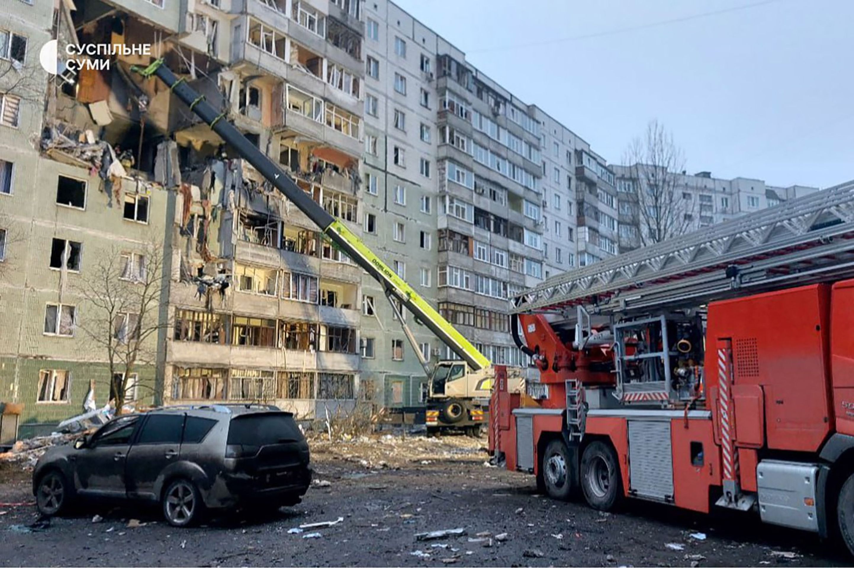Zasažená obytná budova, 30. 1. 2025 Ukrajina, Sumy (2) - Ruský útok na Ukrajinu, 30. 1. 2025 (6/6)