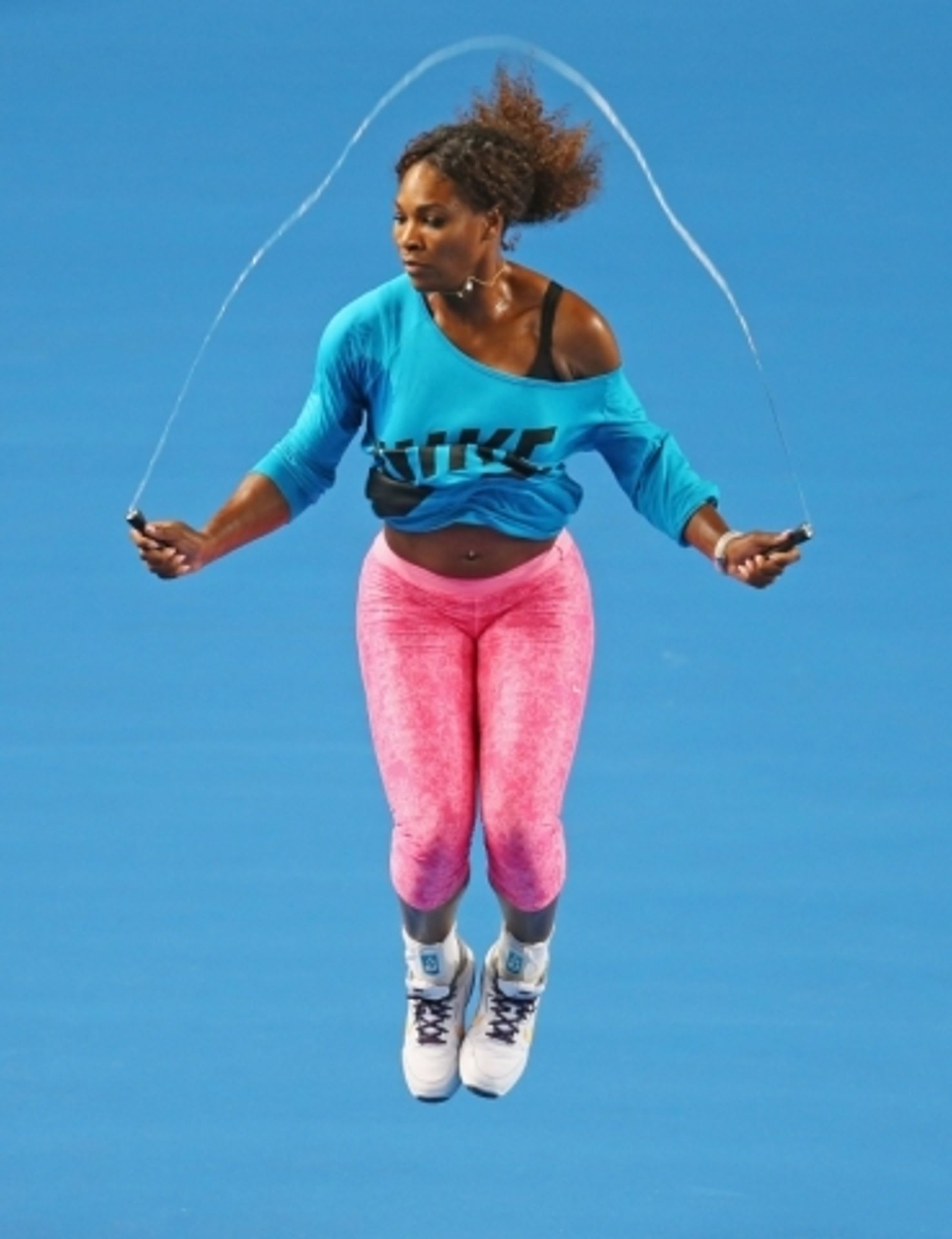 Serena Williamsová trénuje před Australian Open - 3 - GALERIE: Serena Williamsová trénuje před Australian Open (7/10)