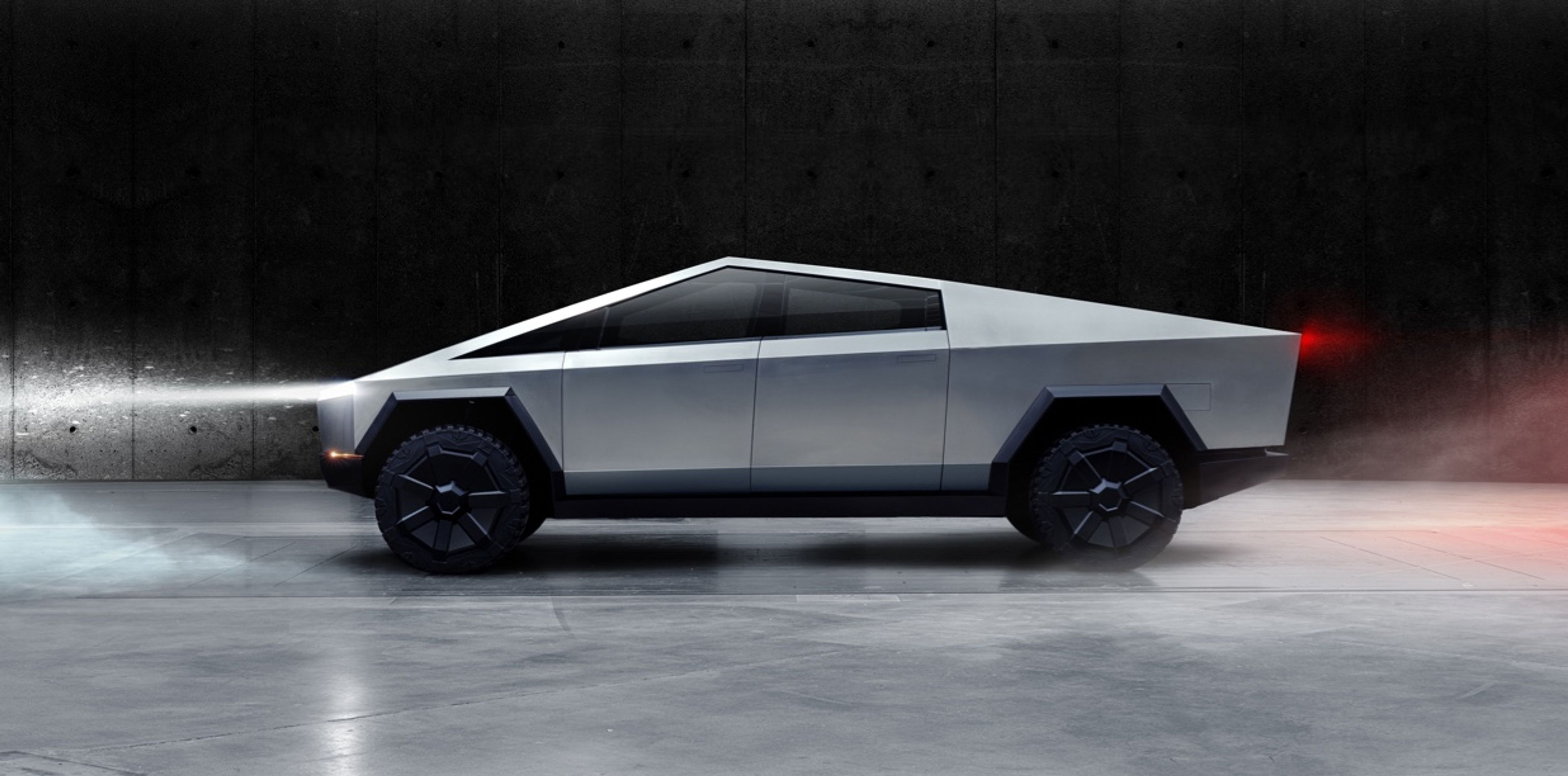 Tesla Cybertruck - 2 - GALERIE: Tesla Cybertruck (1/4)