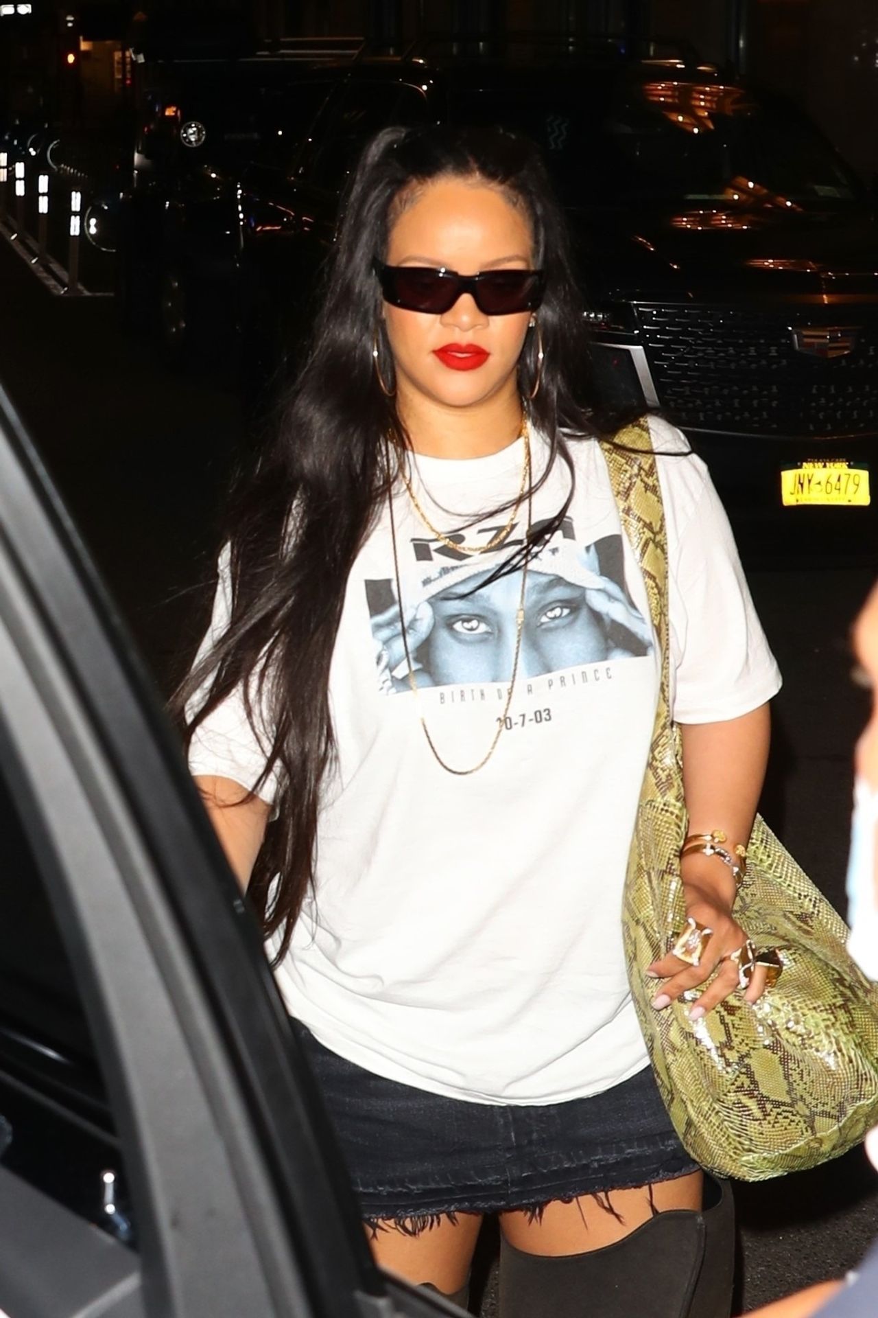 Rihanna - Rihanna (12/12)