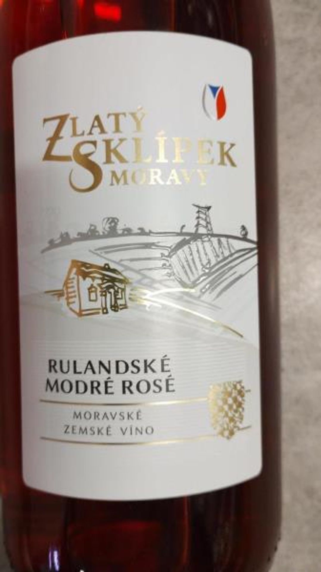 Závadné víno Rulandské modré rosé - Závadné potraviny odhalené SZPI (5/6)