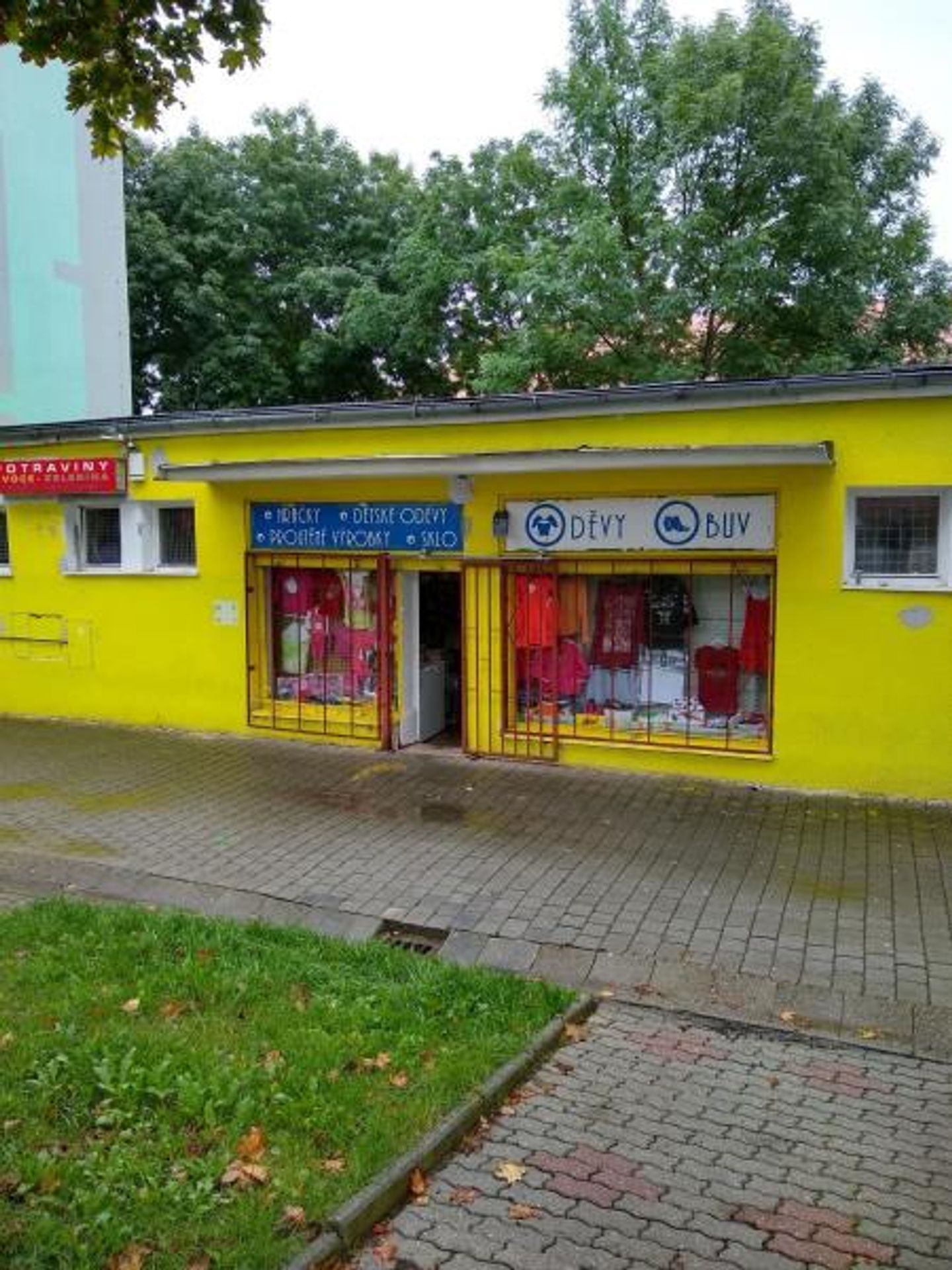 Potraviny Thi Huong Lu Habartov (1) - Uzavřené provozovny (1/21)