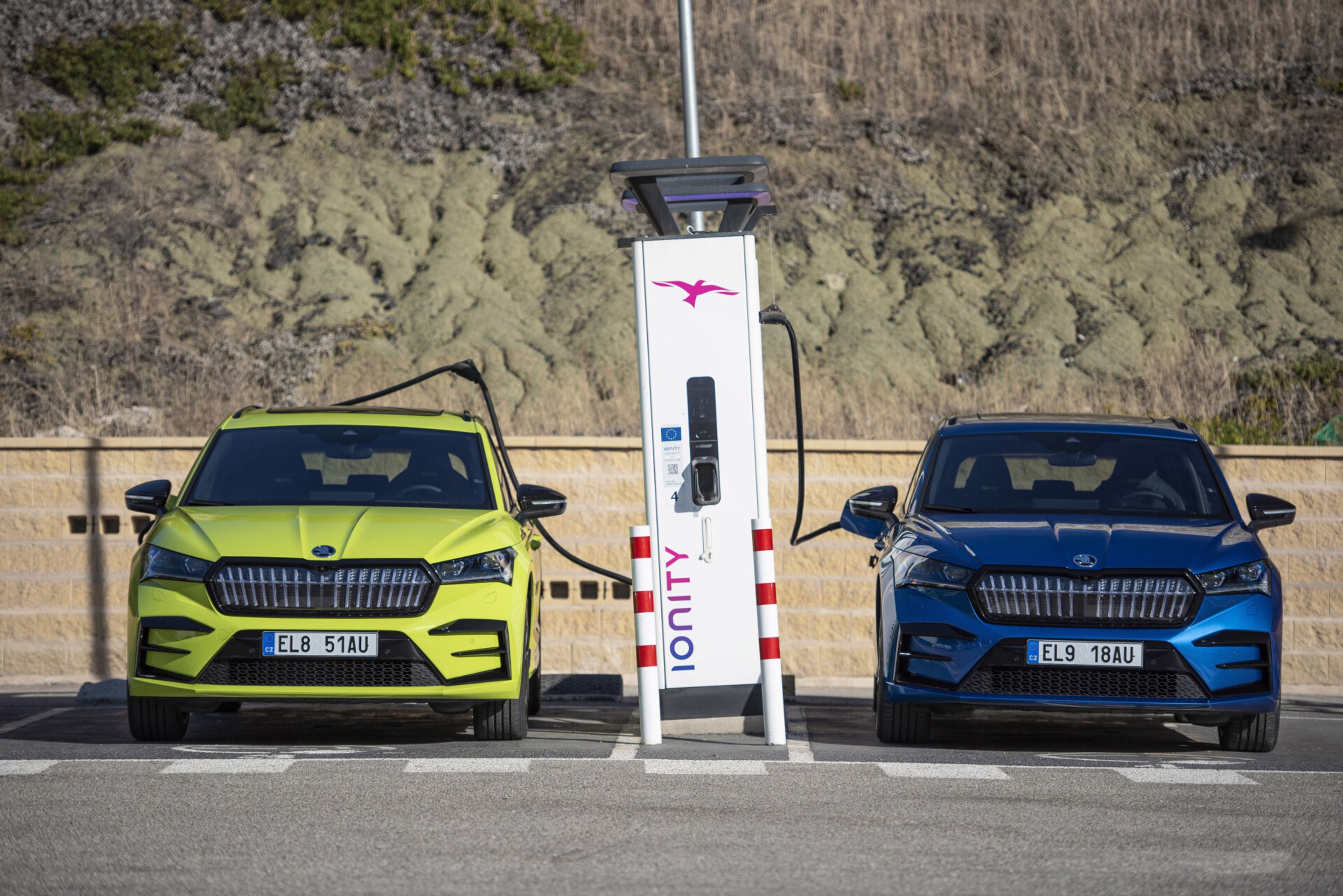 Škoda Enyaq RS iV - Enyaq konečně vyjíždí jako sportovní "ereso" (14/23)