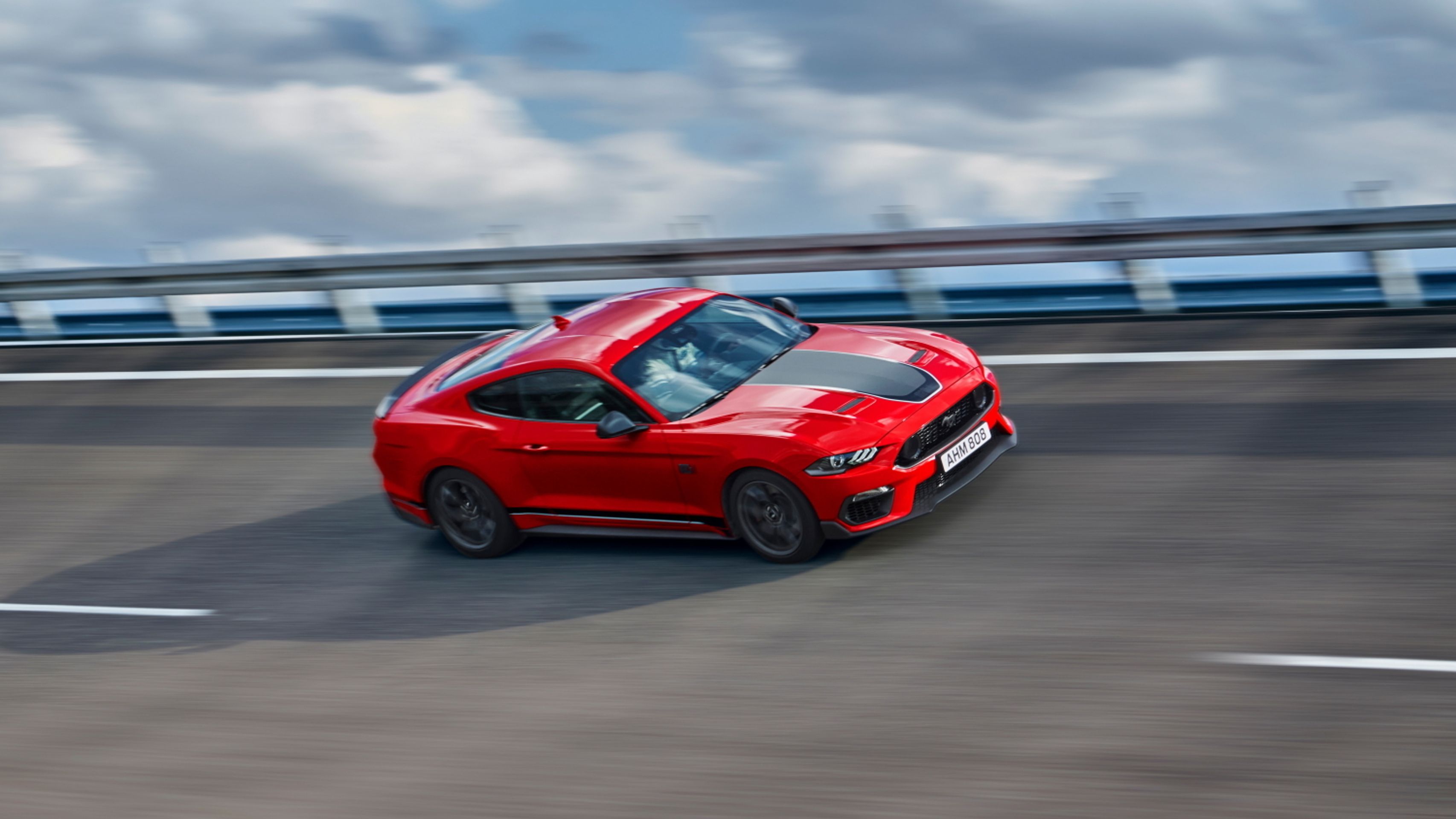 Ford Mustang Mach 1 - 18 - Fotogalerie: Připraven udělat pořádný rozruch - nový Mustang Mach 1 (3/13)