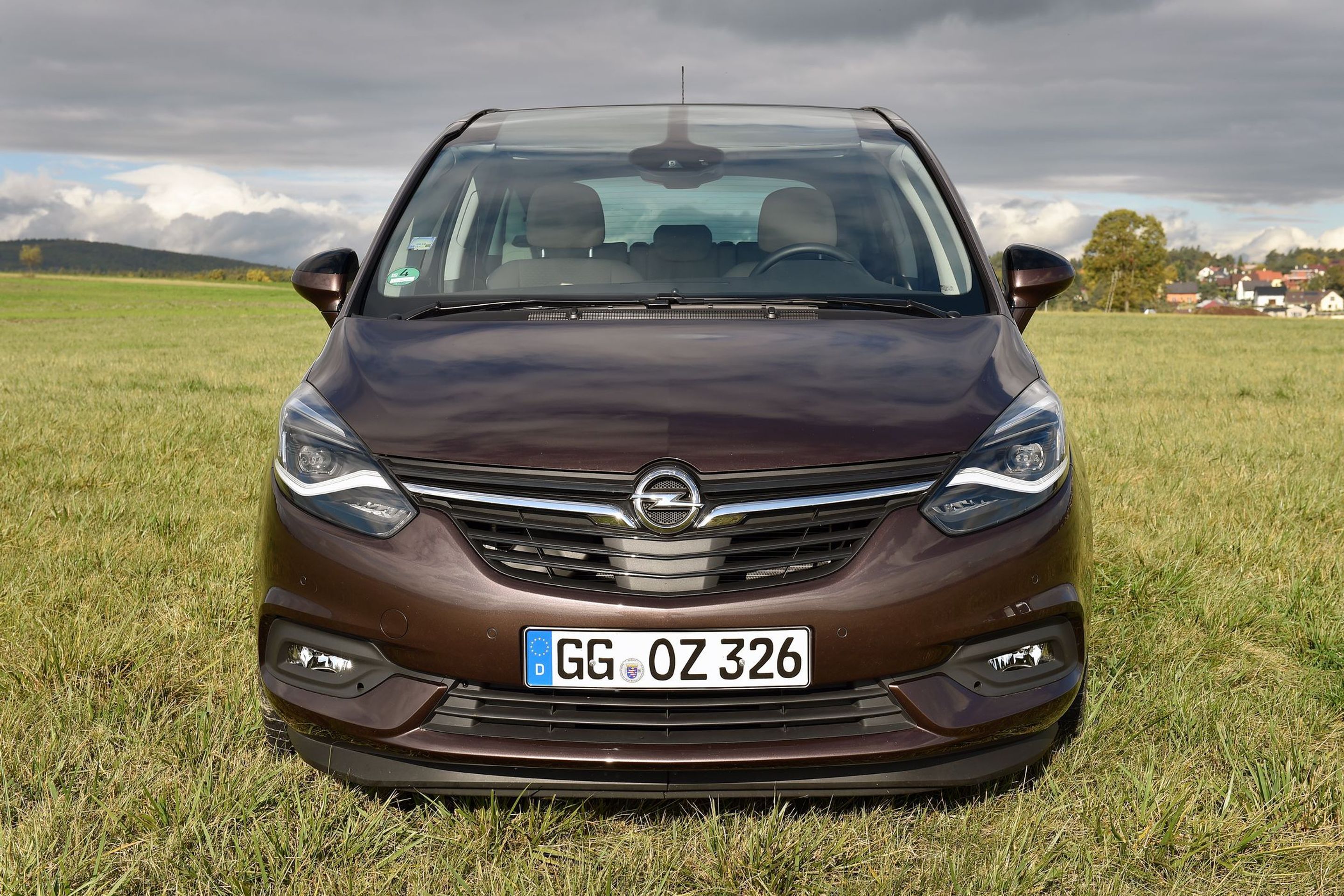 Opel Zafira - 2 - GALERIE: Opel Zafira (3/13)