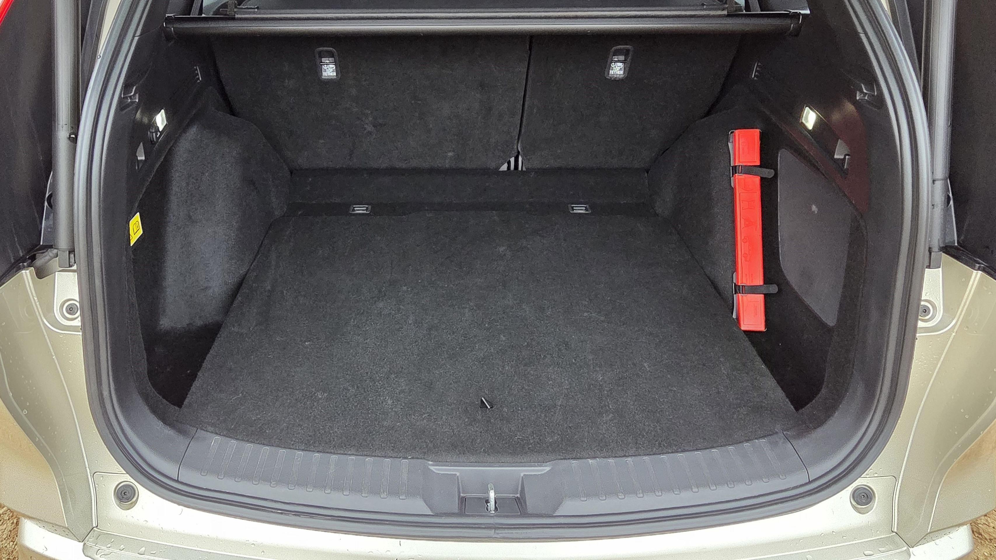 Kufr má v nové Hondě CR-V objem 635 litrů - Honda CR-V e:PHEV (9/9)