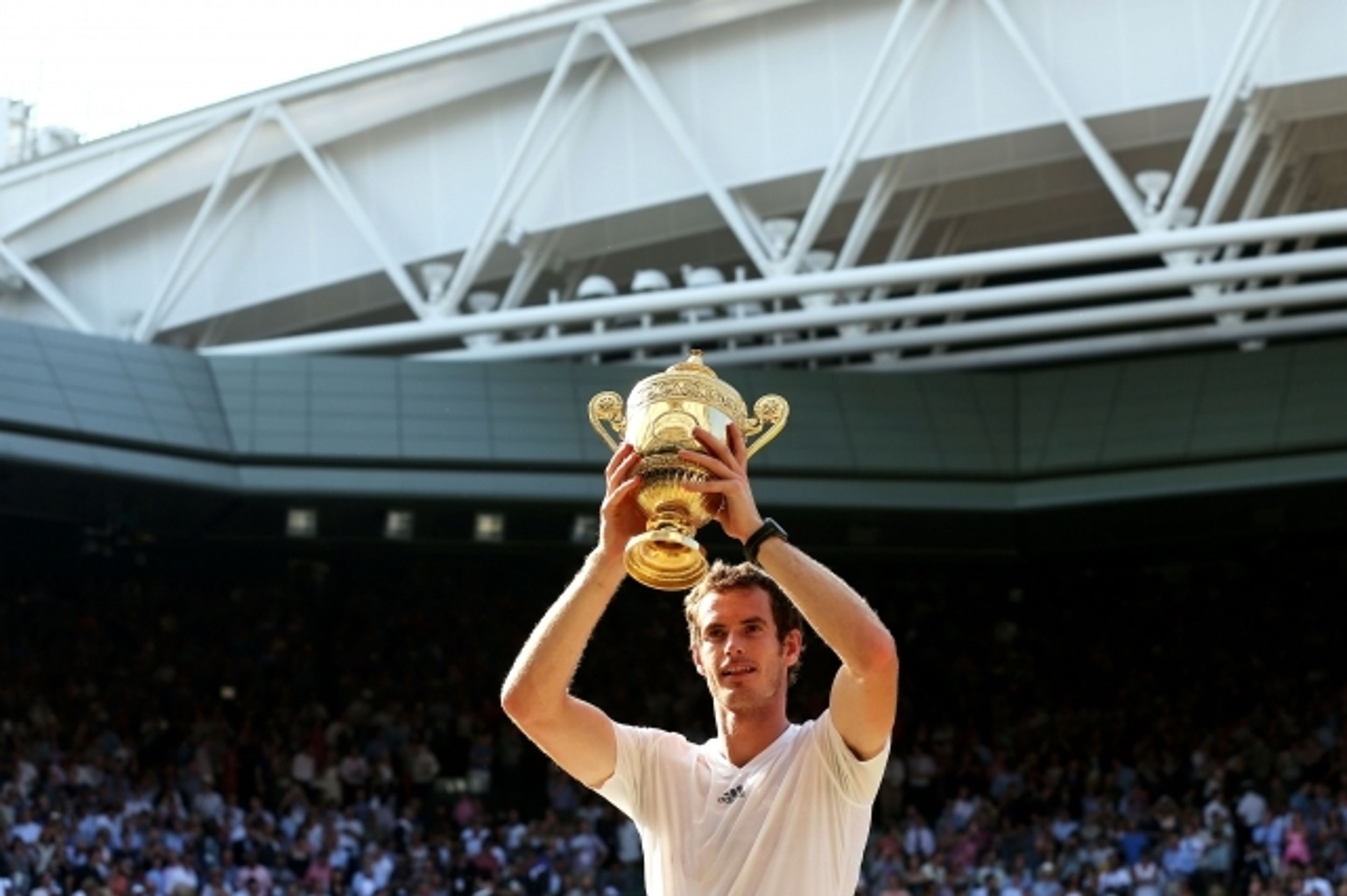 Andy Murray slaví vítězství ve Wimbledonu - 15 - GALERIE: Andy Murray slaví vítězství ve Wimbledonu (7/16)
