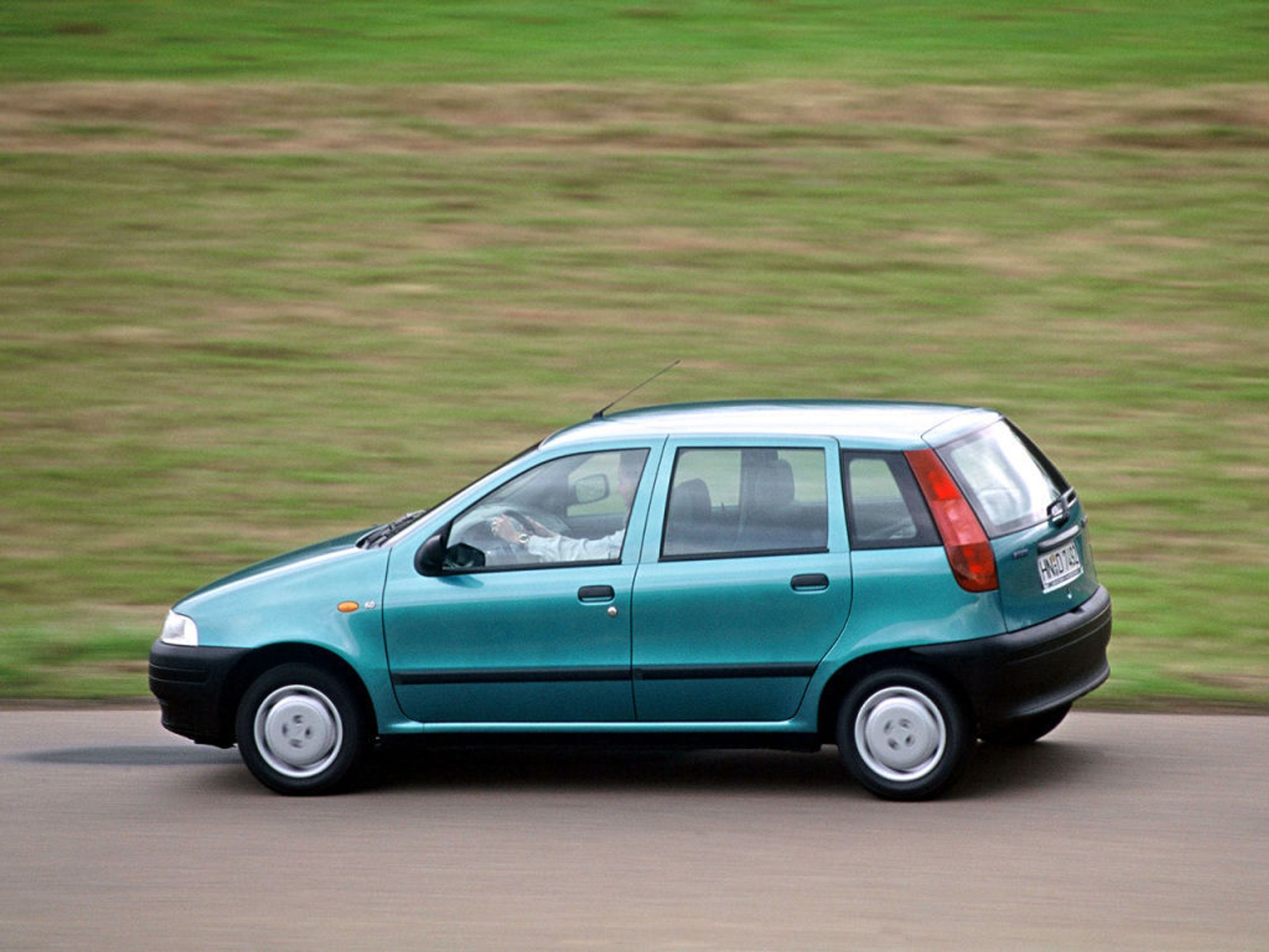 Fiat Punto - 37 - Fotogalerie: Fiat Punto po 25 letech končí (3/20)