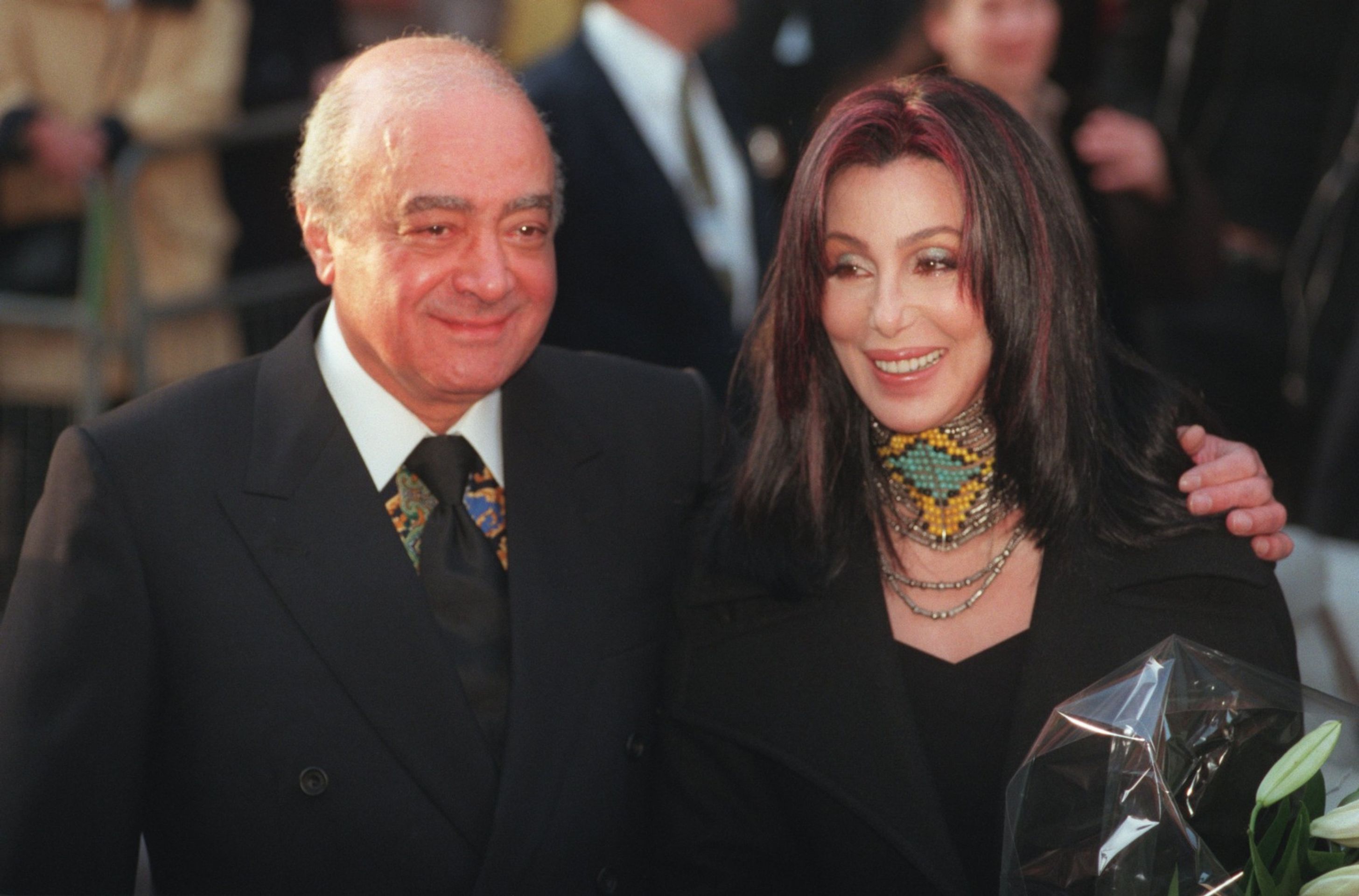 Mohammed Al Fayed a Cher, 4. 2. 1999 - Mohammed Al Fayed (5/5)