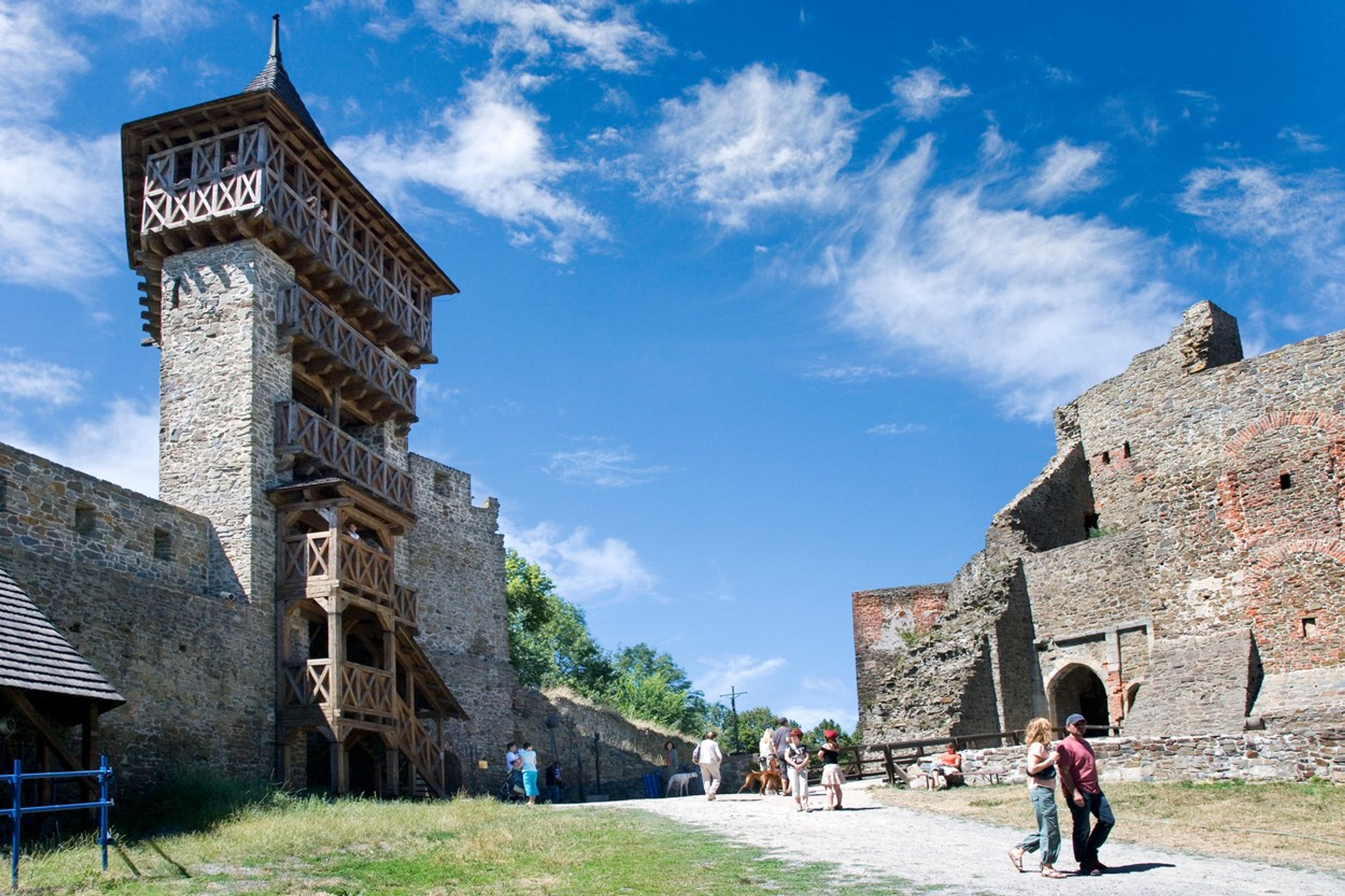 Hrad Helfštýn - TOP 10 turistických cílů dle krajů (24/28)