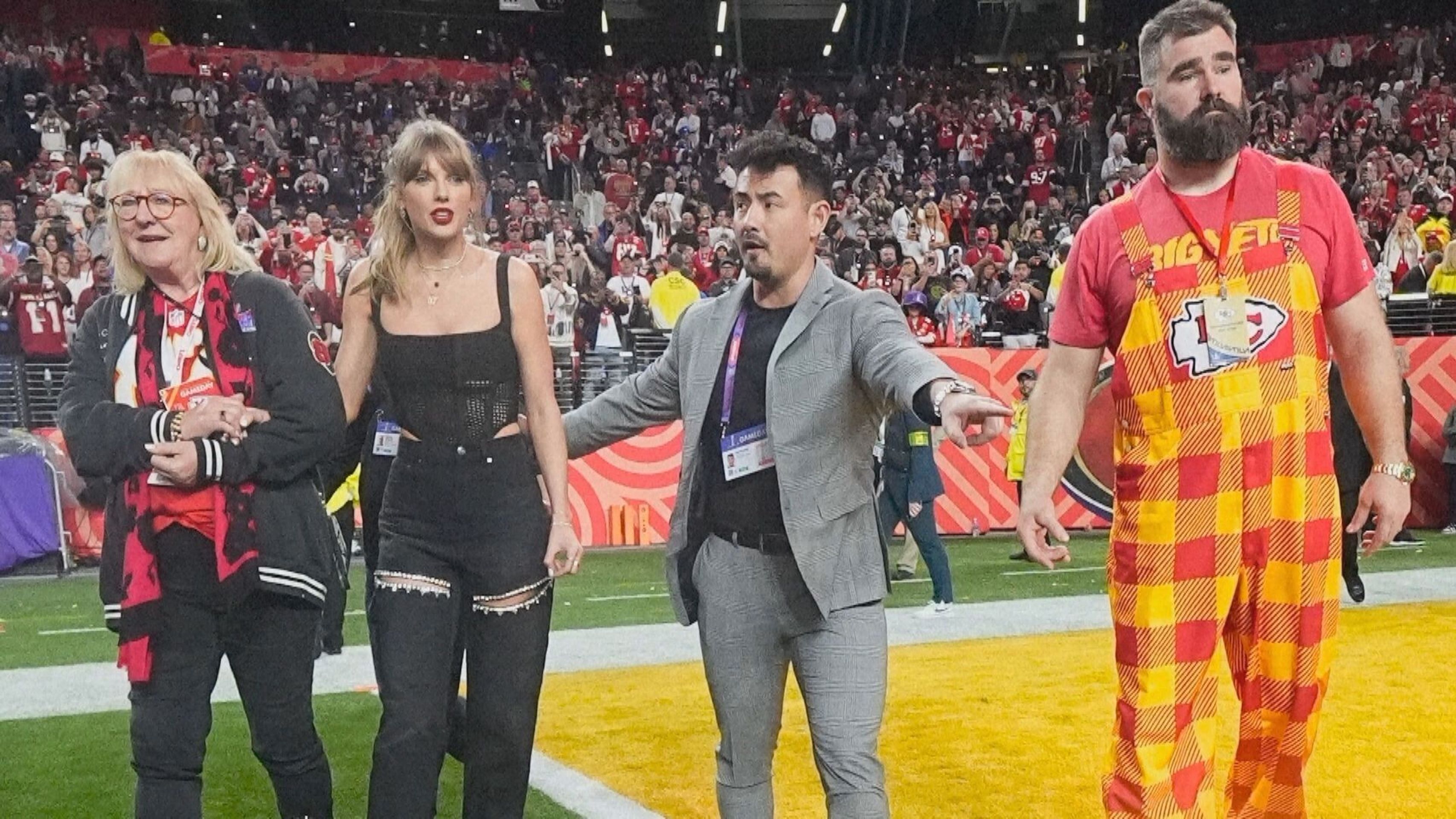 Taylor Swift - Taylor Swift na Super Bowlu (6/9)