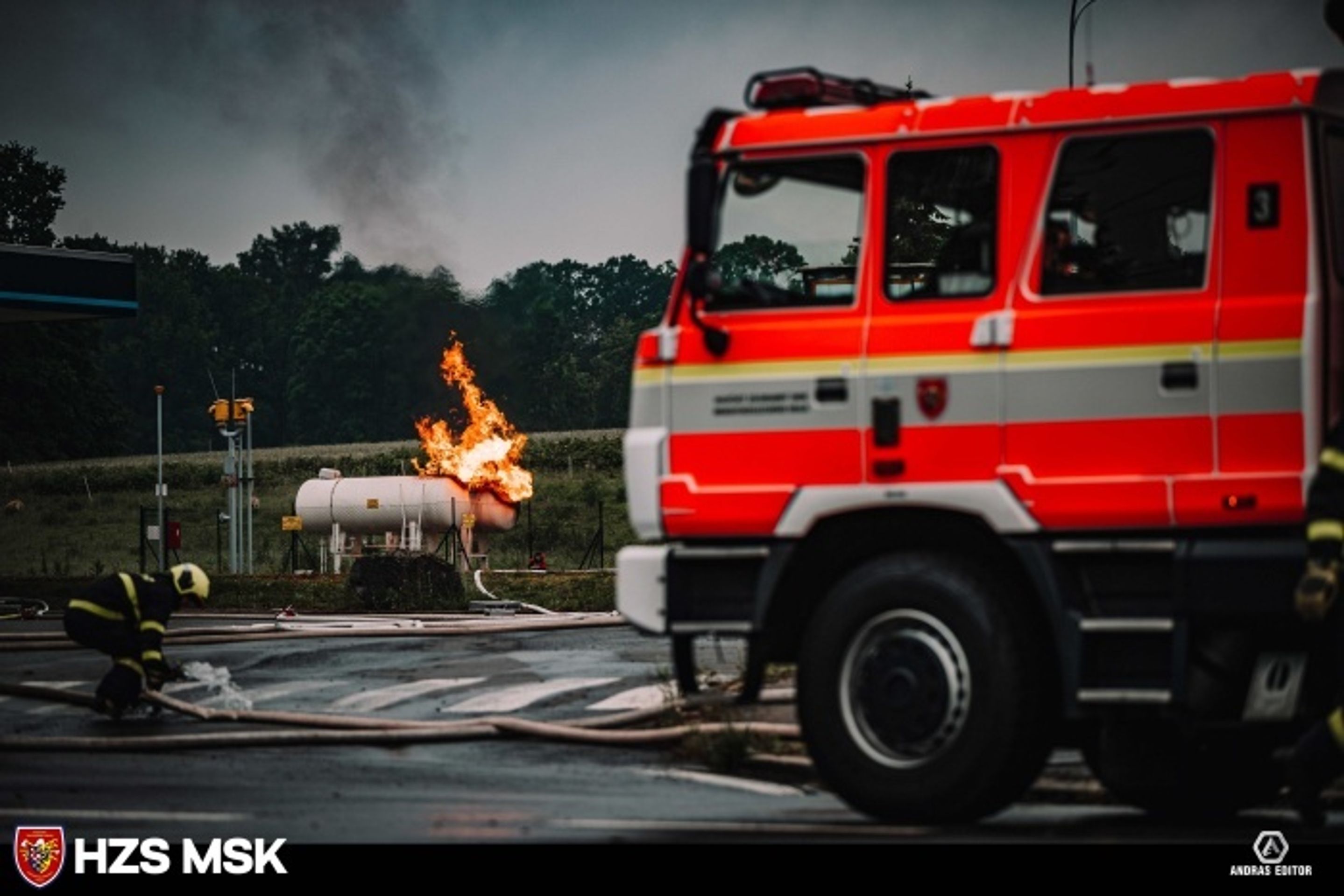 Požár zásobníku s LPG na benzínce v Českém Těšíně - 1 - GALERIE: Požár plynu na benzínce v Českém Těšíně (6/6)