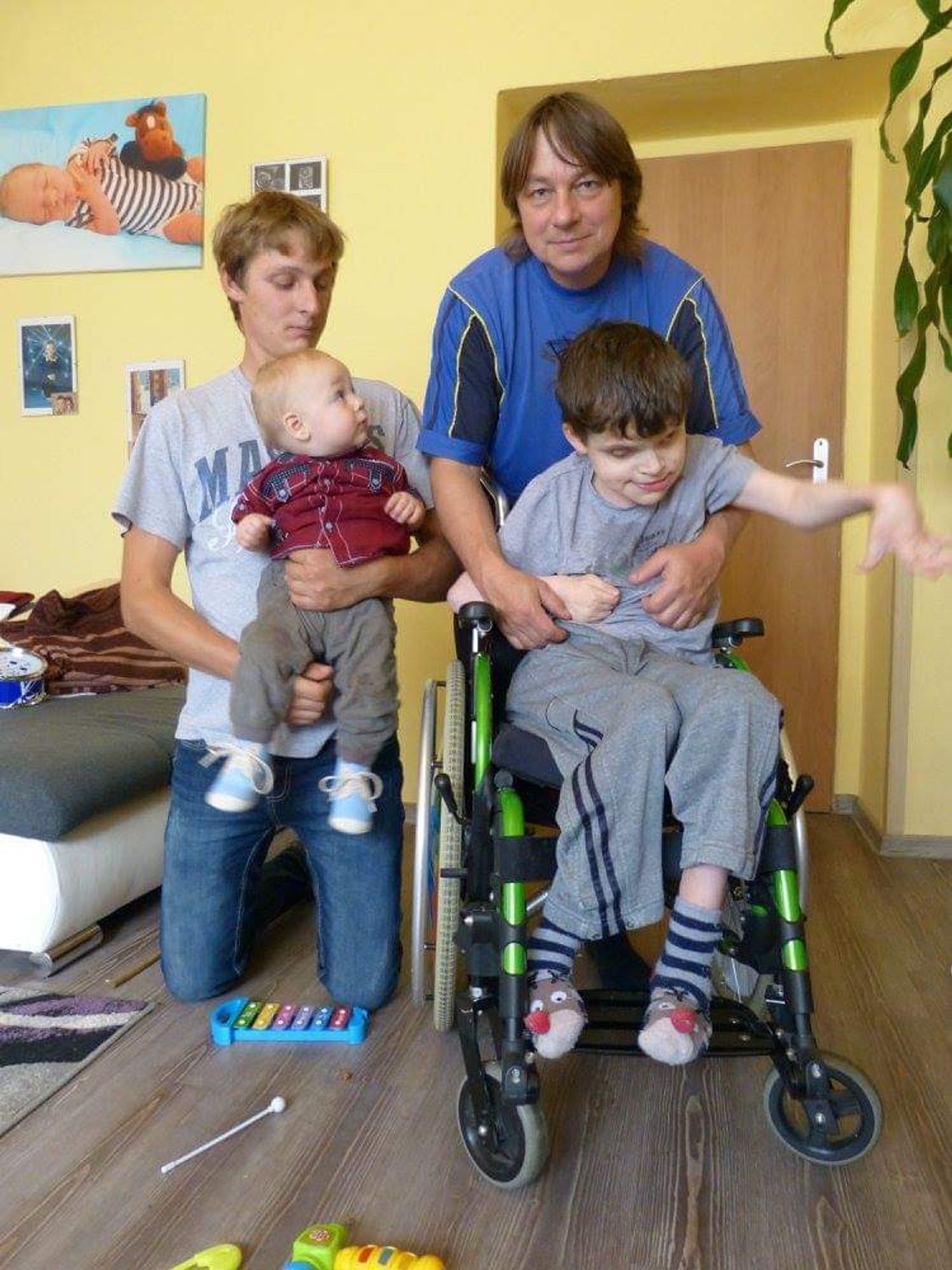 Rodiče handicapovaného Honzíka se díky TV Nova podívali do Dubaje - 1 - GALERIE: Rodiče handicapovaného Honzíka se díky TV Nova podívali do Dubaje (1/9)