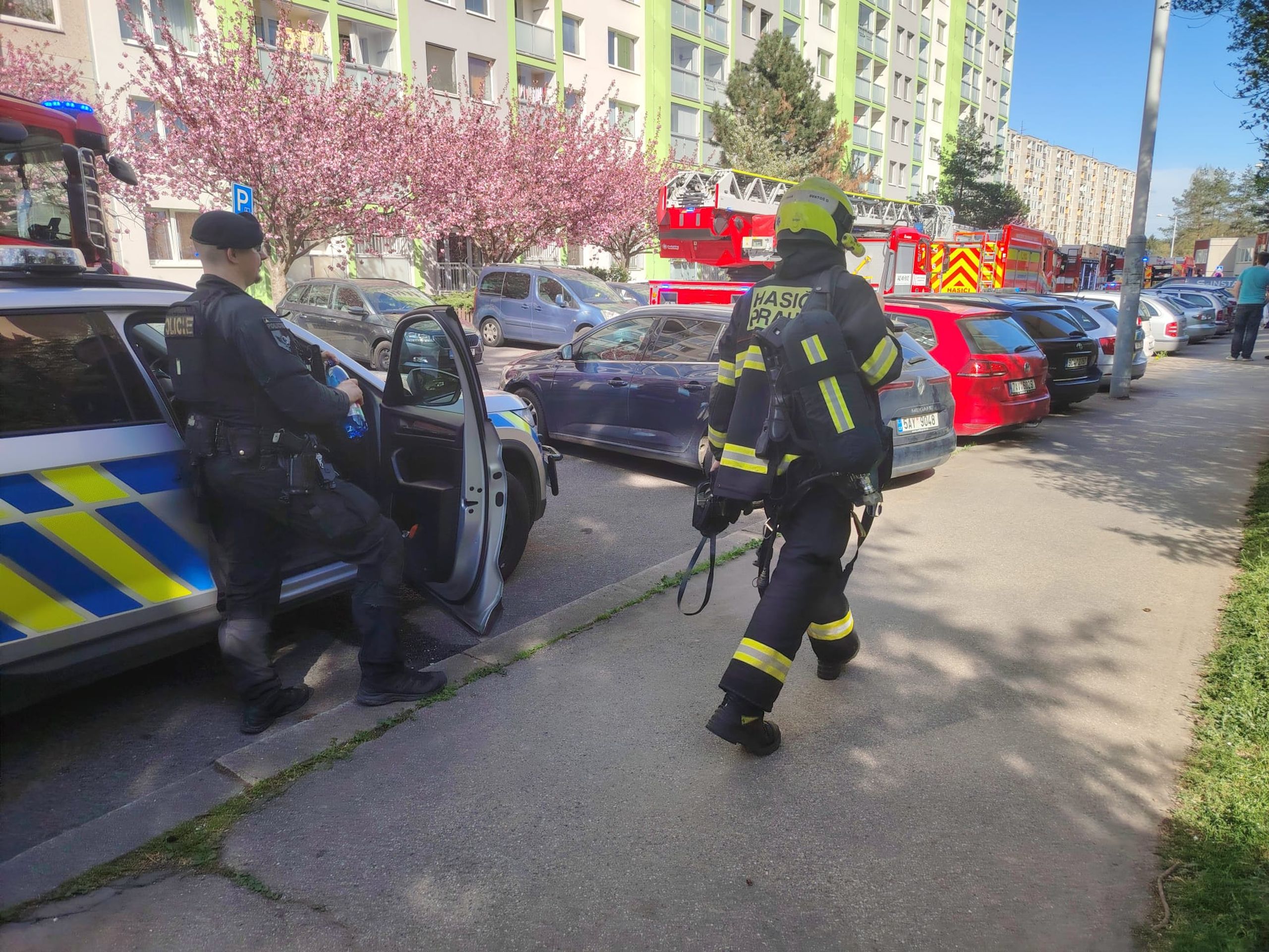 Požár bytu v Modřanech - Požár bytu v Modřanech (6/7)