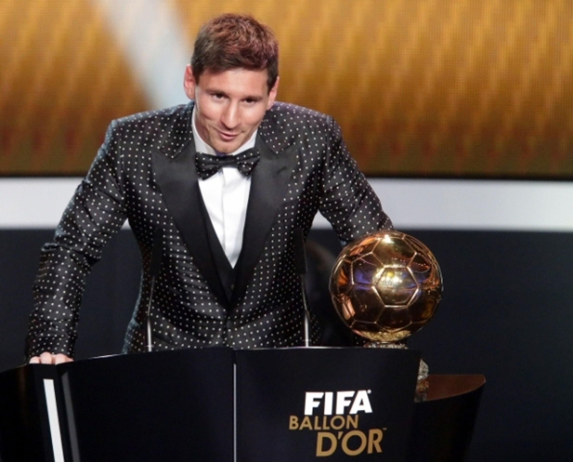 Lionel Messi získal počtvrté Zlatý míč - 9 - GALERIE: Lionel Messi získal počtvrté Zlatý míč (7/10)